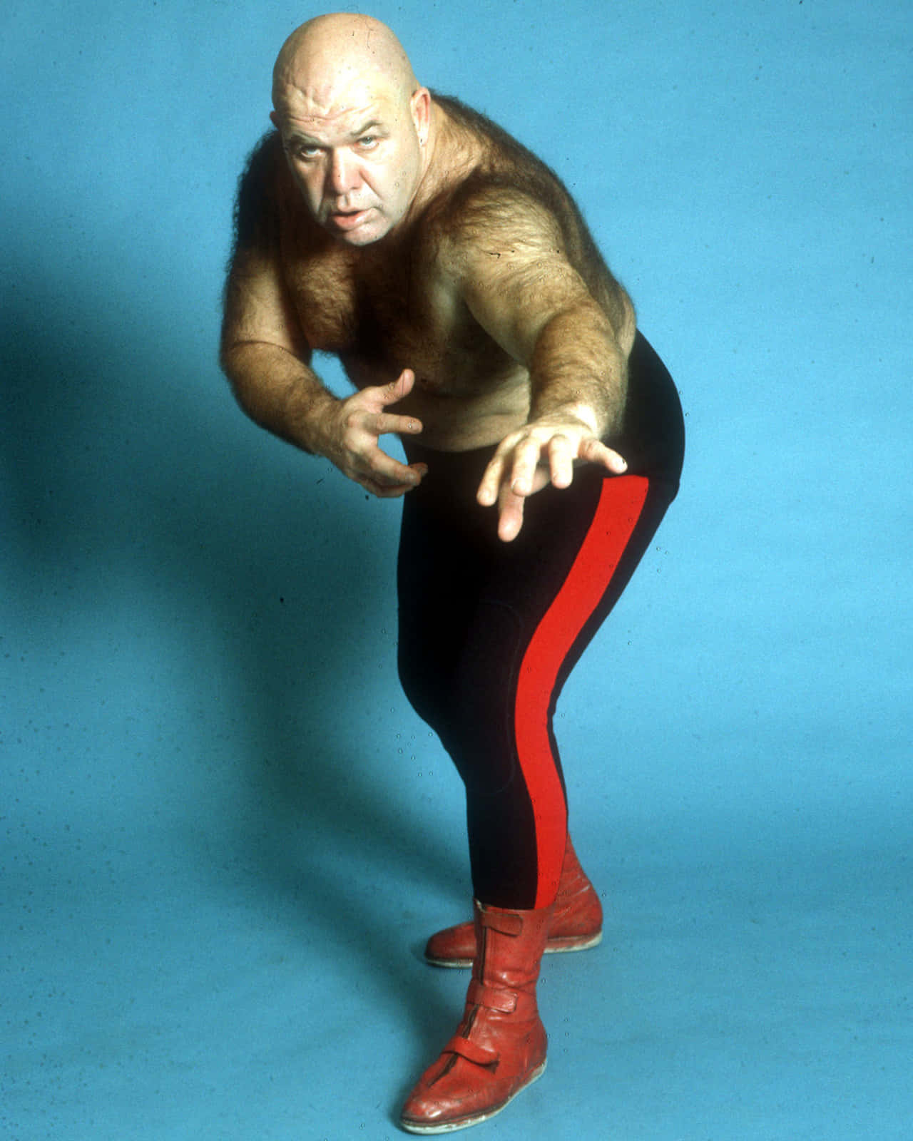George Steele, red boots, black pants with red stripes, HD Phone Wallpaper