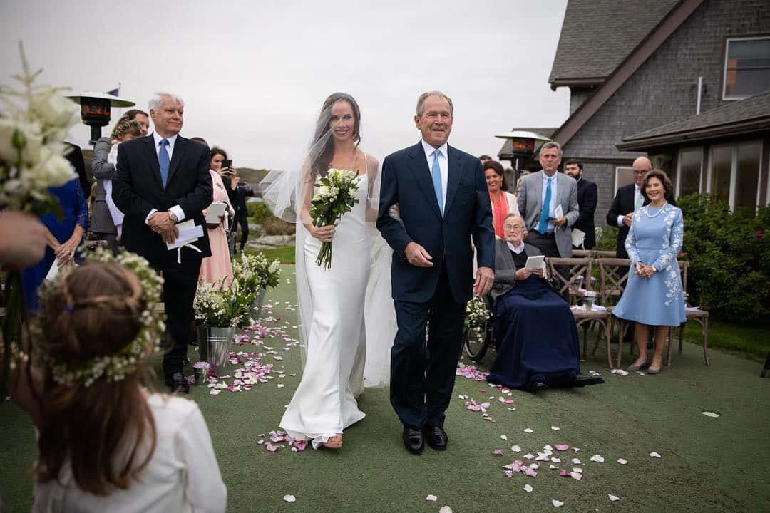 George W. Bush, daughter's wedding, white gown, SD Desktop Wallpaper