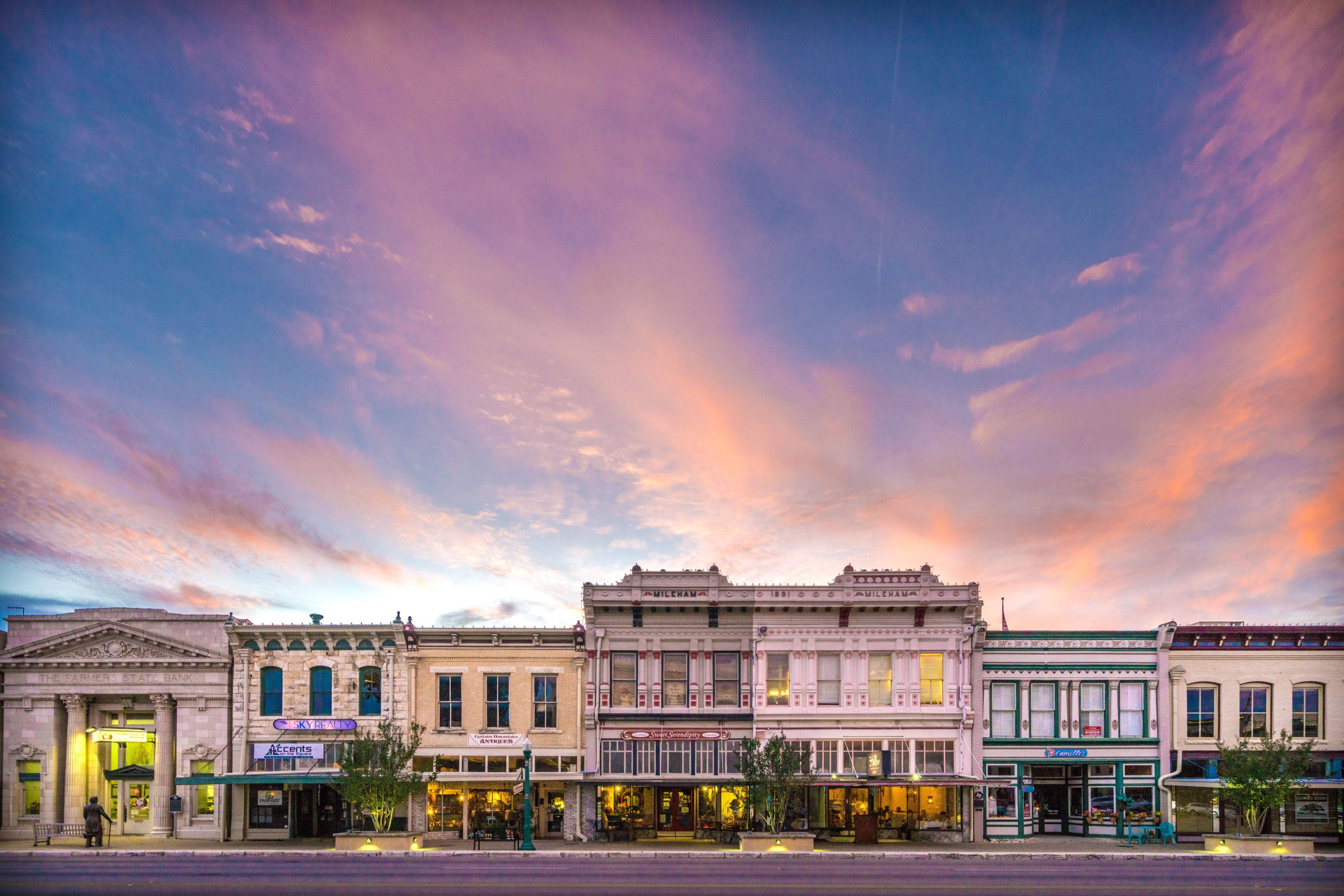 Georgetown, old storefronts, downtown buildings, 2K Desktop Wallpaper