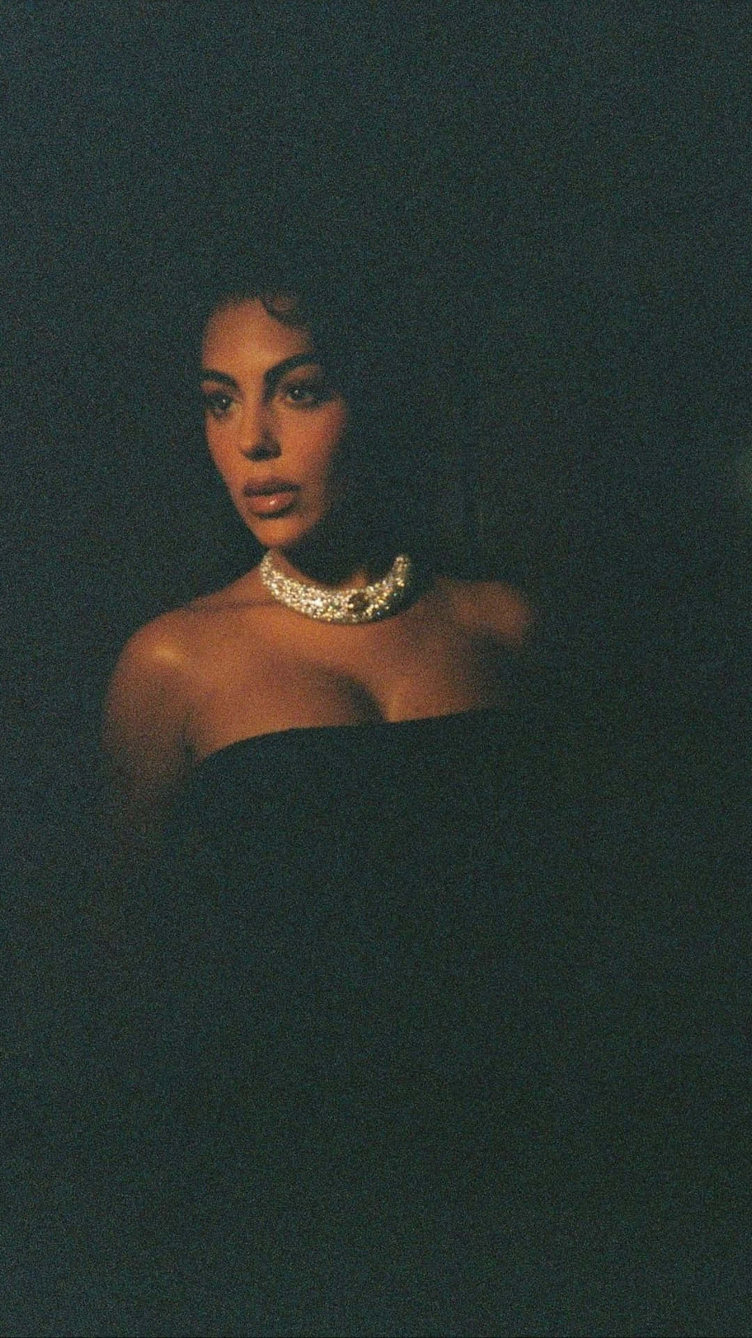 Georgina Rodríguez, black strapless dress, sparkling choker necklace, Full HD Phone Wallpaper