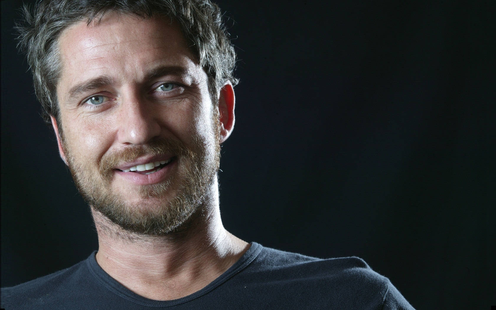 Gerard Butler, Scottish actor, blue eyes, HD Desktop Wallpaper