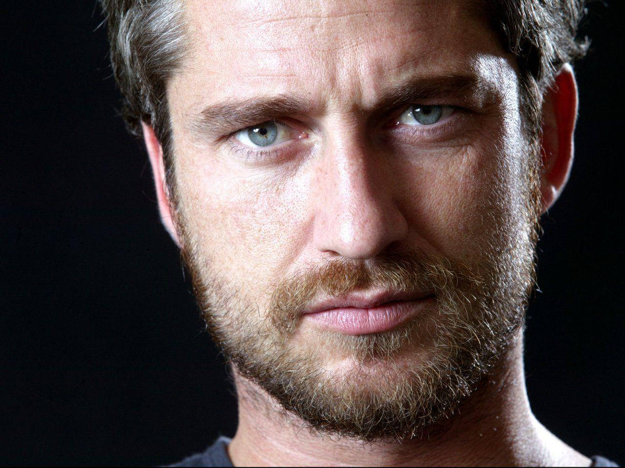 Gerard Butler, intense blue eyes, stubble, HD Desktop Wallpaper