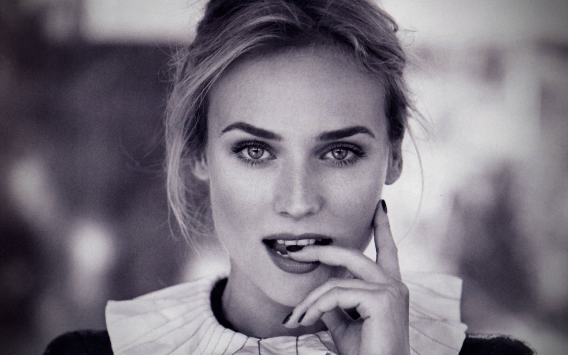 German Girl, black and white portrait, intense eyes, Full HD Desktop Wallpaper