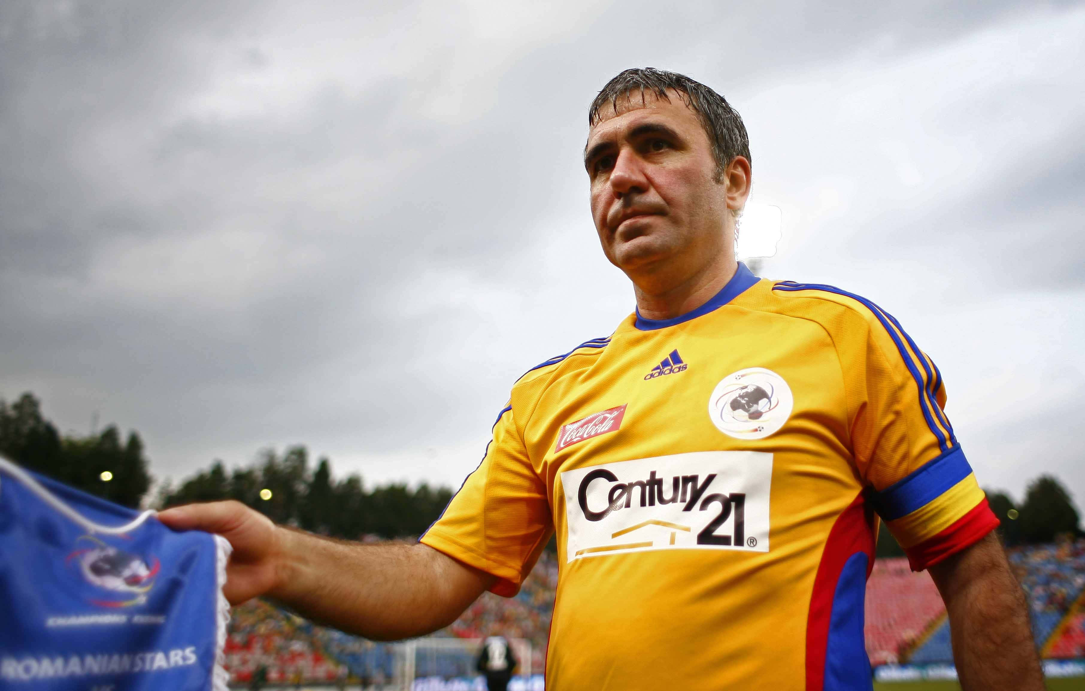 Gheorghe Hagi, Armenian team head coach, yellow jersey, 2K Desktop Wallpaper