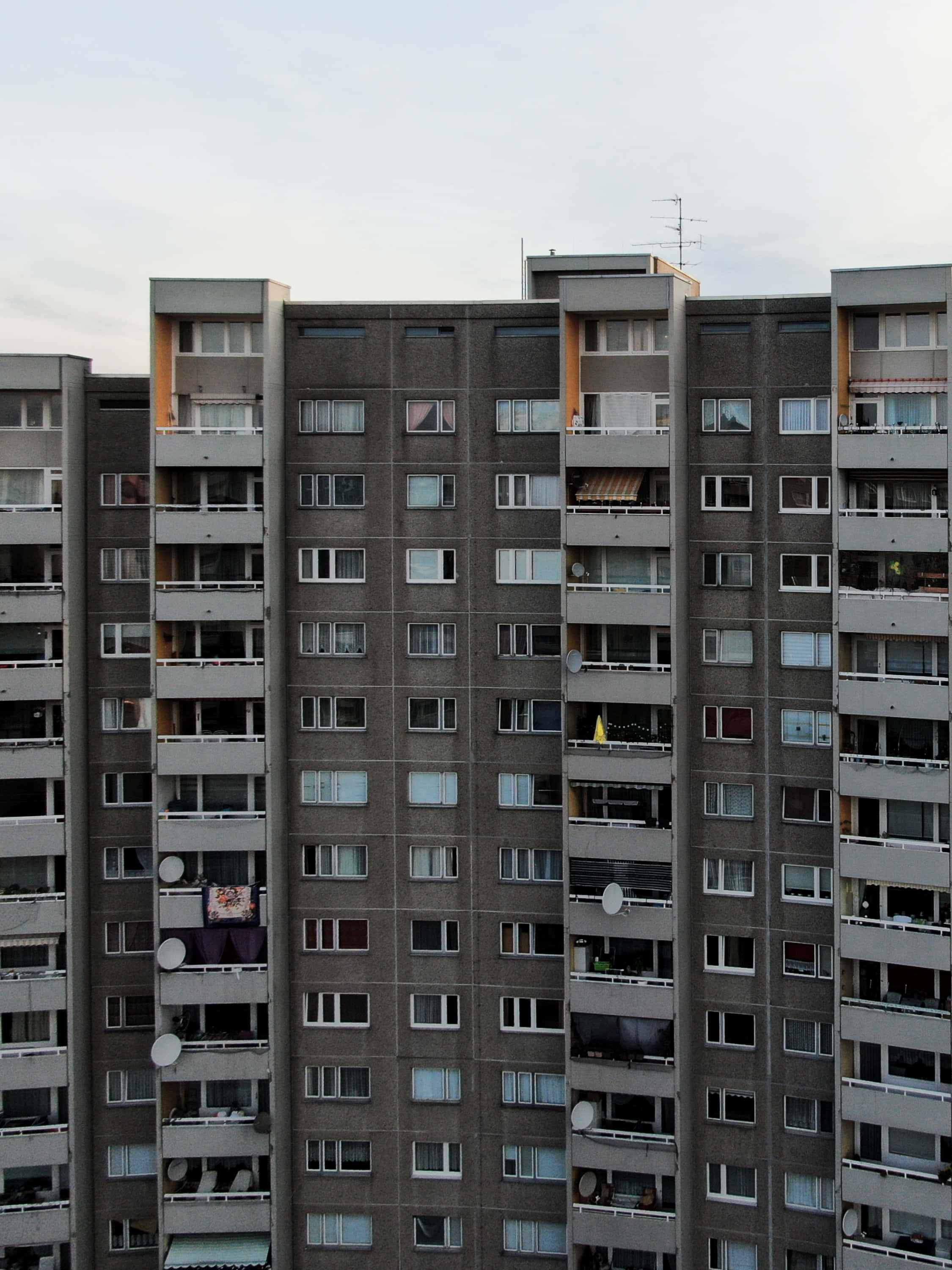 Ghetto Hood, 2250 x 3000, gray apartment block, 2K Phone Wallpaper