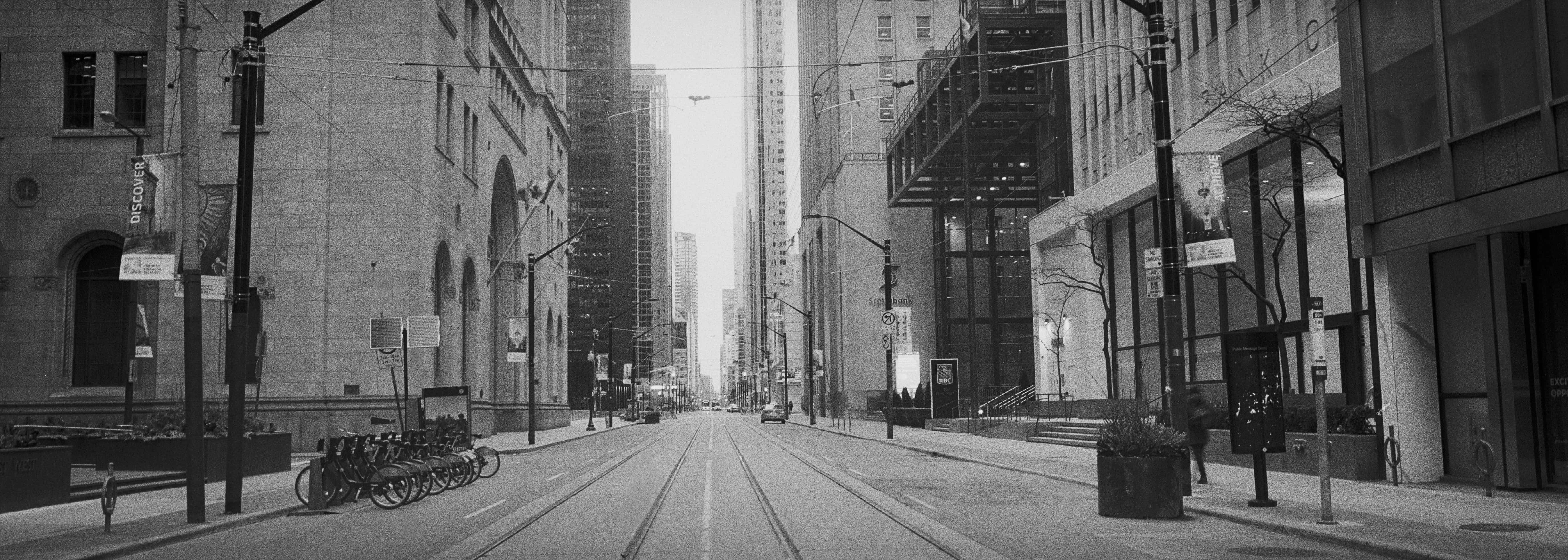 ghetto hood, widescreen, monochrome, 5K Desktop Wallpaper