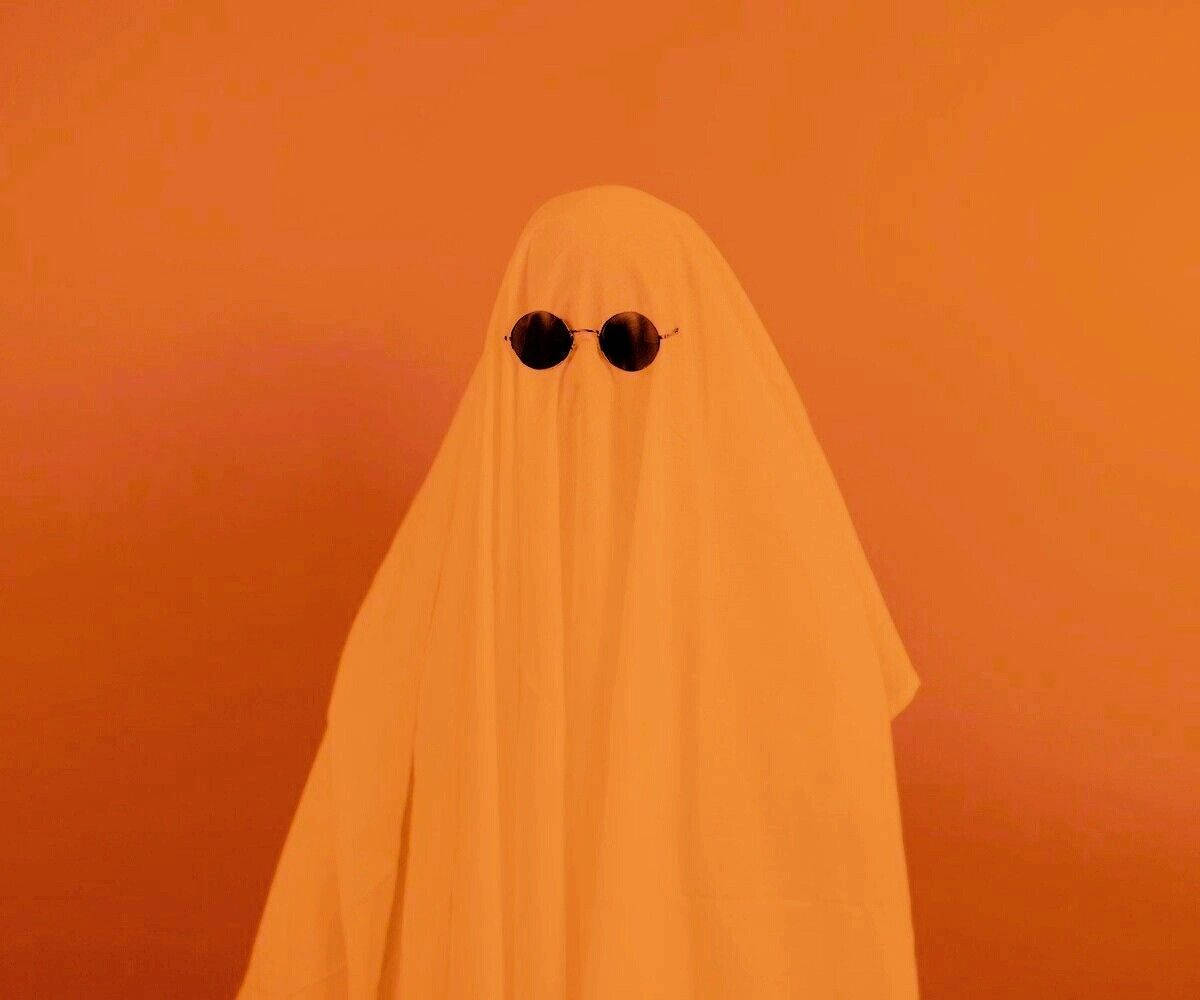 Ghost Aesthetic, white sheet, round sunglasses, SD Desktop Wallpaper