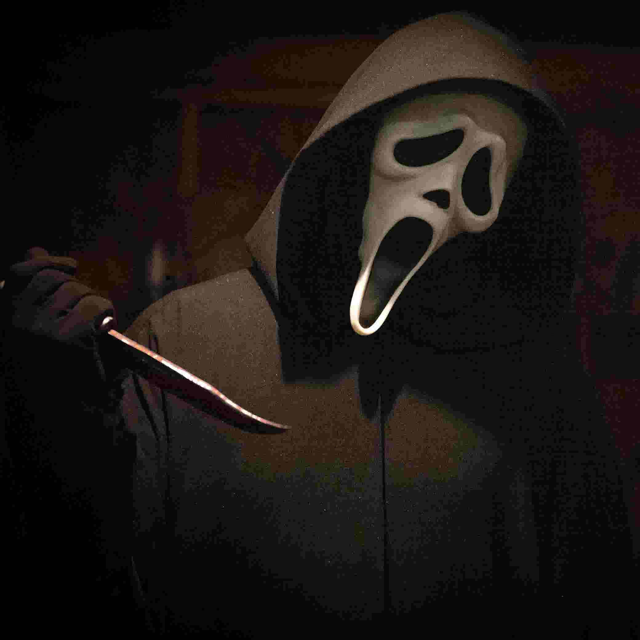 Ghostface PFP, hooded figure, white screaming mask, Full HD Desktop Wallpaper