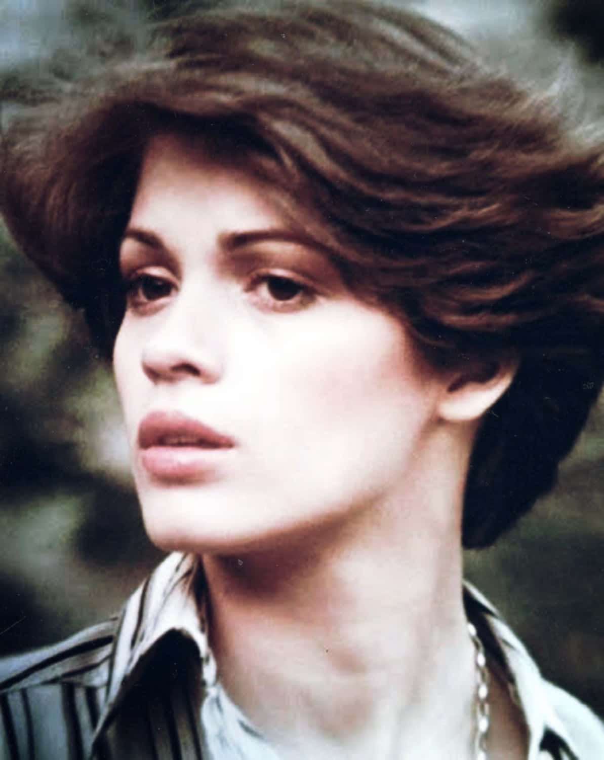 Gia Carangi, black and white photograph, windswept brown hair, HD Phone Wallpaper