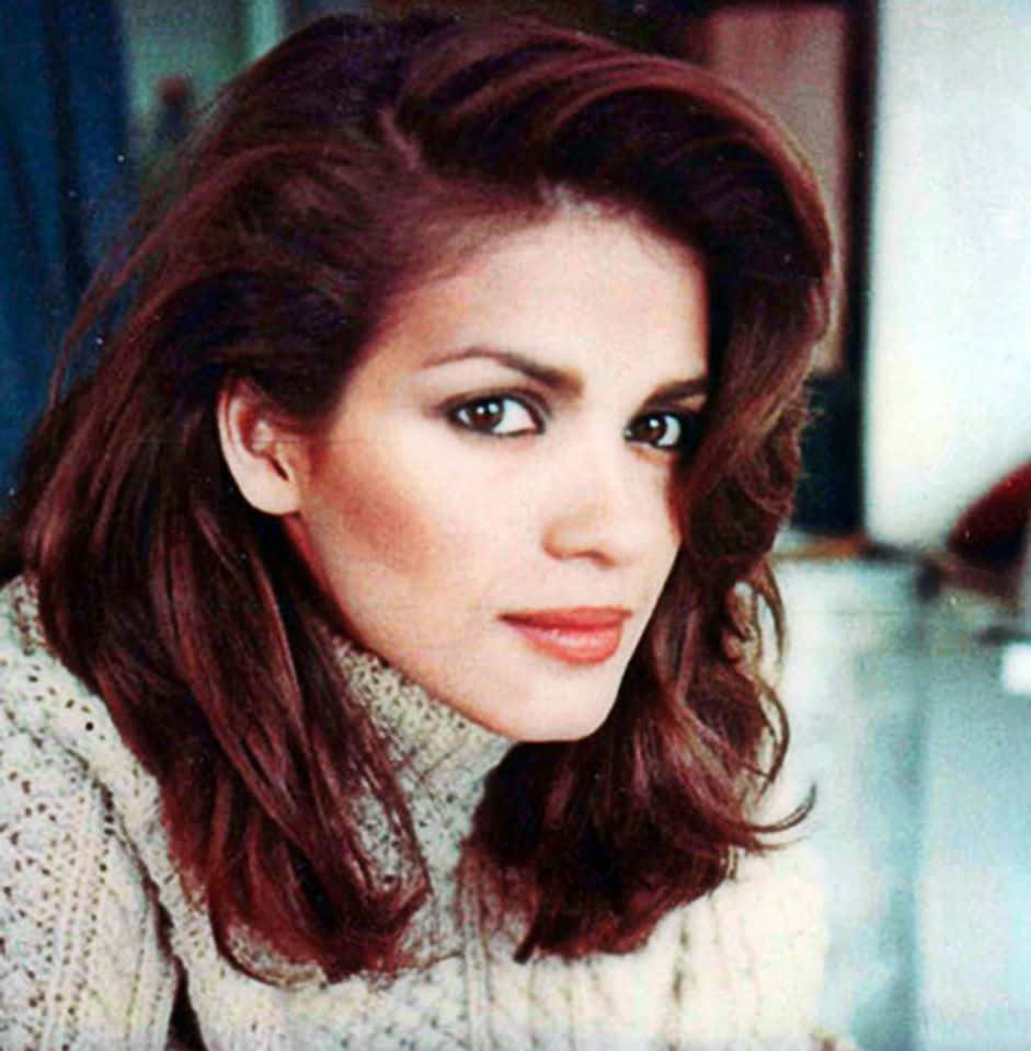 Gia Carangi, cream knit turtleneck, rich brown hair, SD Phone Wallpaper