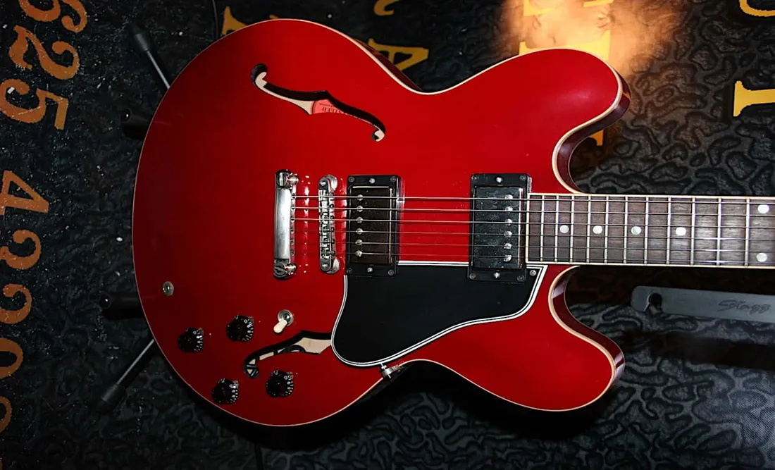 Gibson 335