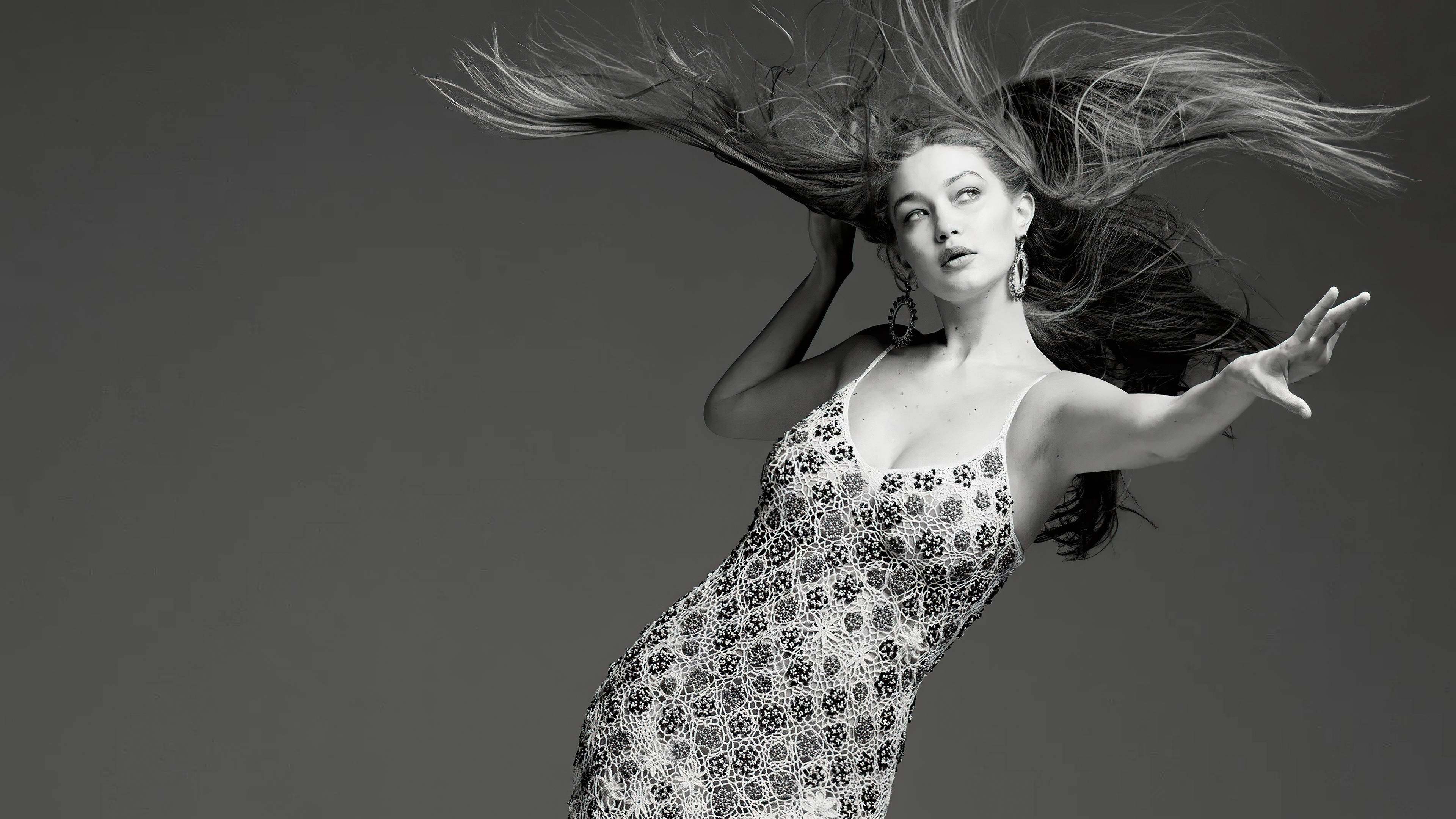 Gigi Hadid, floral dress, gray studio background, 4K Desktop Wallpaper