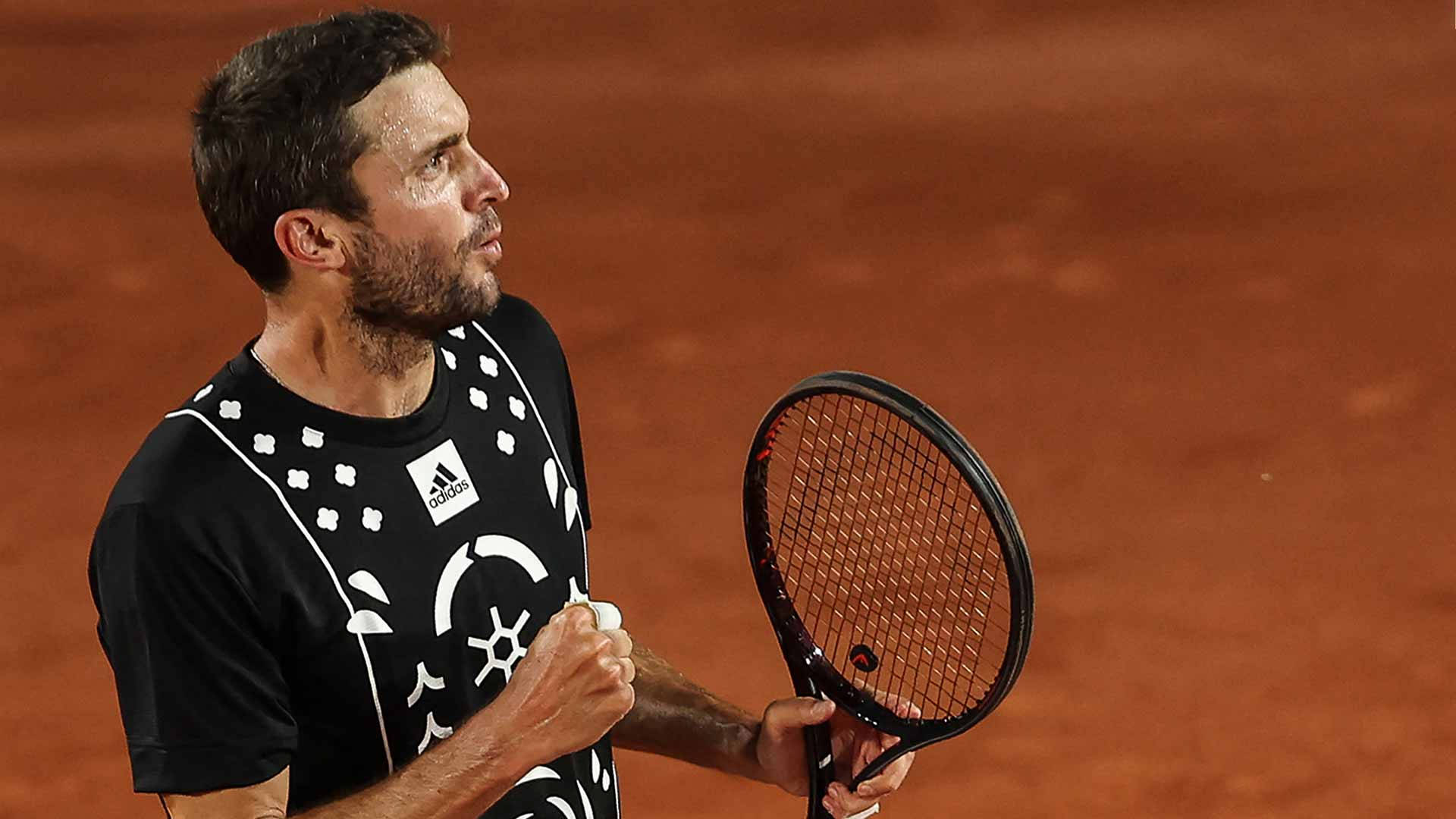 Gilles Simon, clay court, stadium lights, Full HD Desktop Wallpaper