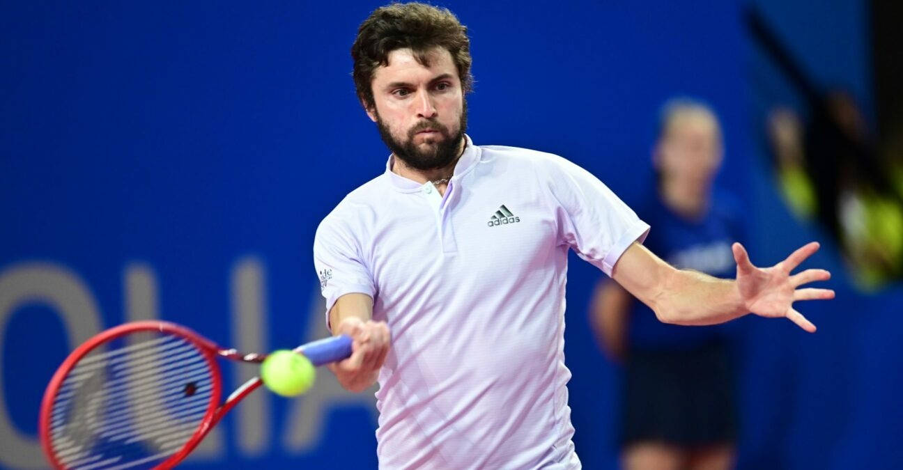 Gilles Simon, white shirt, red racket, HD Desktop Wallpaper