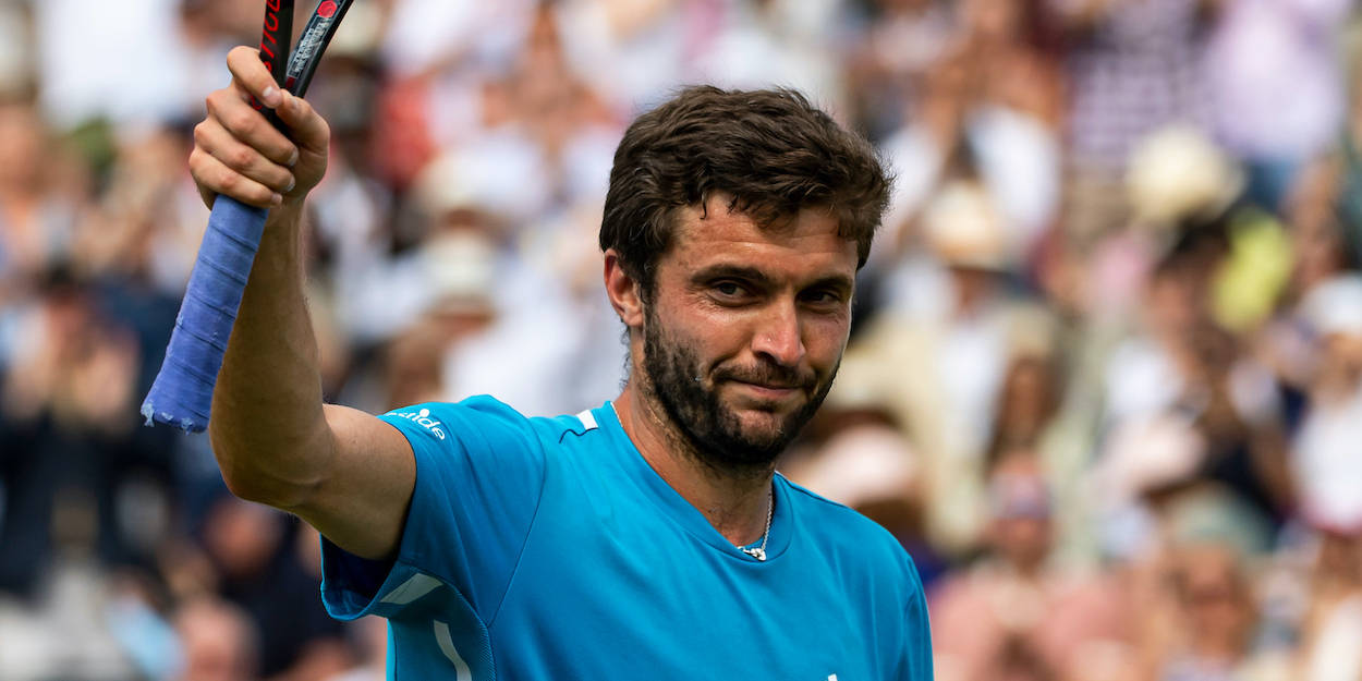 Gilles Simon, blue shirt, racket, SD Desktop Wallpaper
