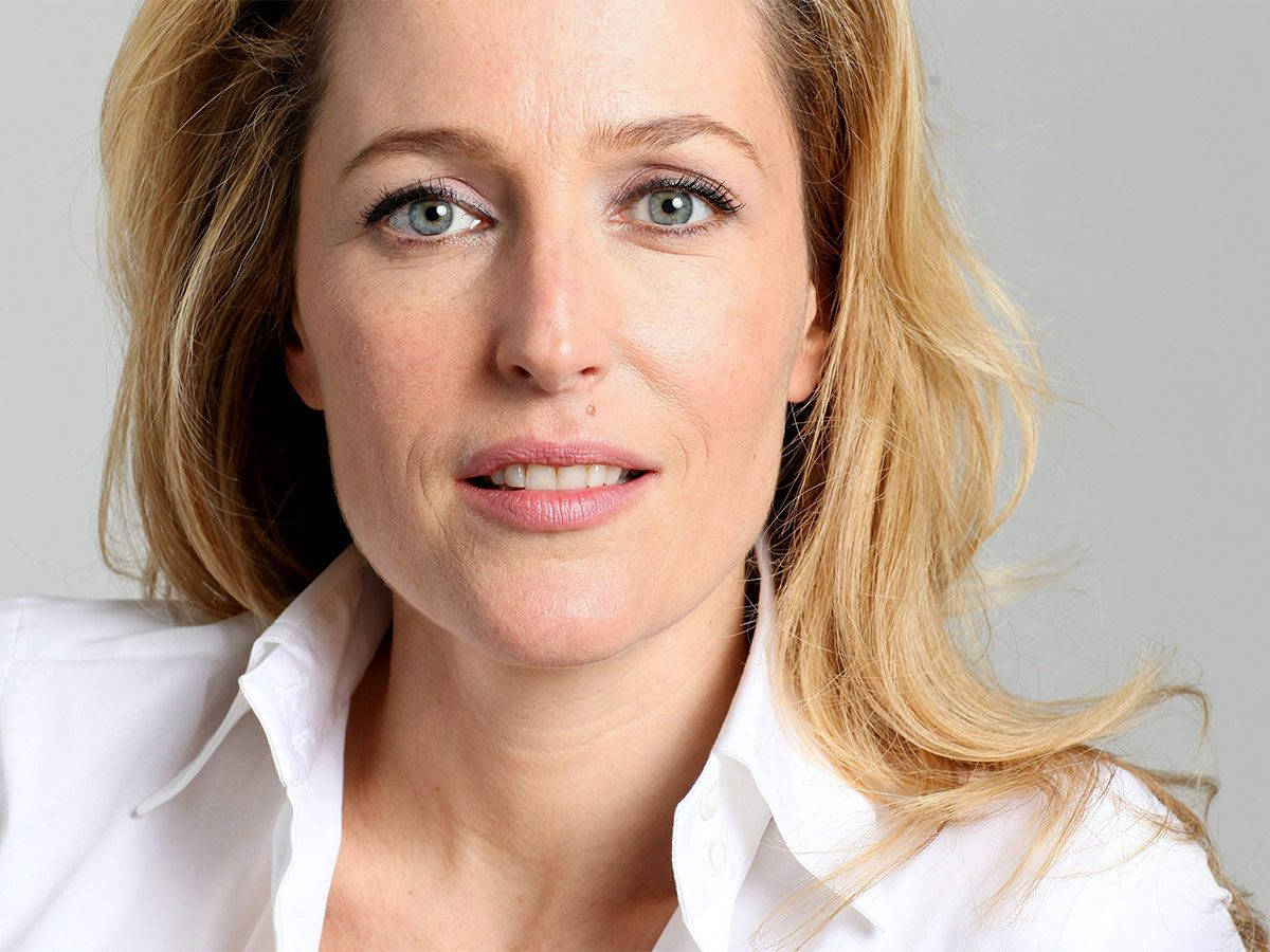 Gillian Anderson, blonde hair, blue eyes, SD Desktop Wallpaper