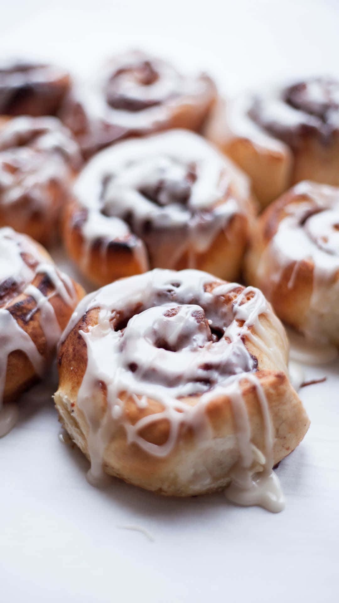 cinnamon rolls, white icing, drizzled, Full HD Phone Wallpaper
