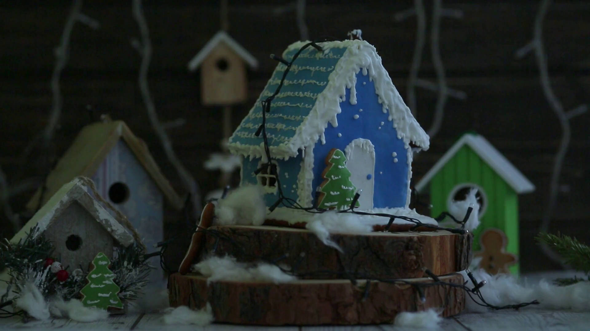 wooden powdered sugar gingerbread house, blue gingerbread house, snow-dusted roof, Full HD Desktop Wallpaper