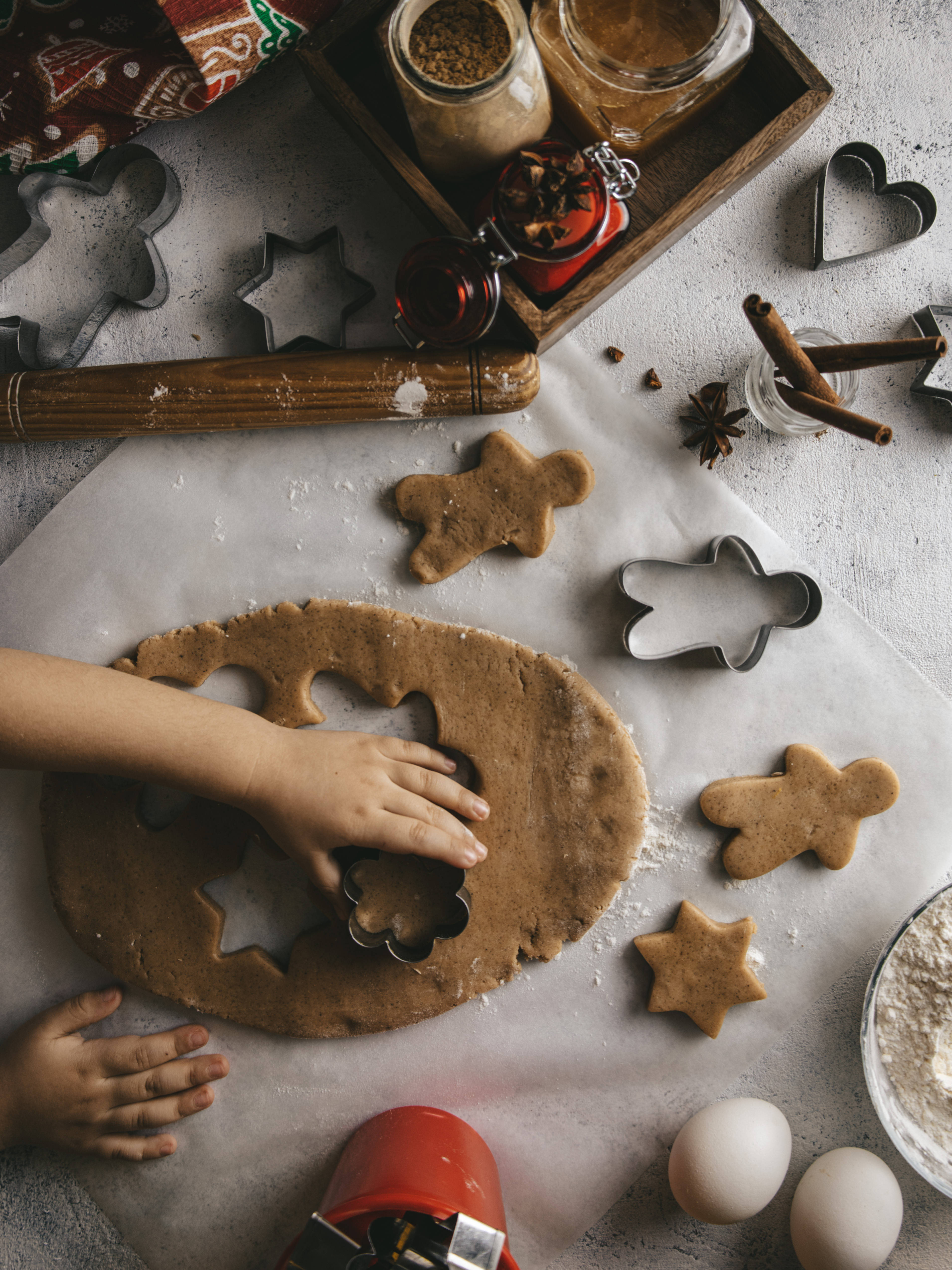 star-shaped cutter, gingerbread dough, festive baking tools, 4K Phone Wallpaper