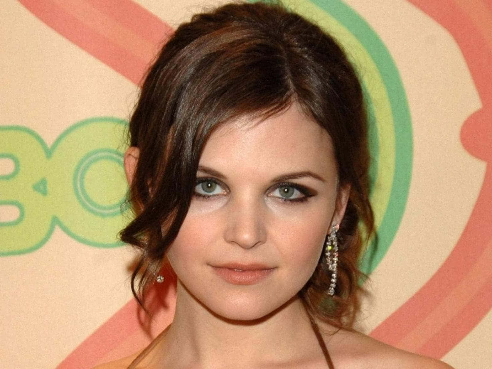 Ginnifer Goodwin, dark hair, green eyes, HD Desktop Wallpaper