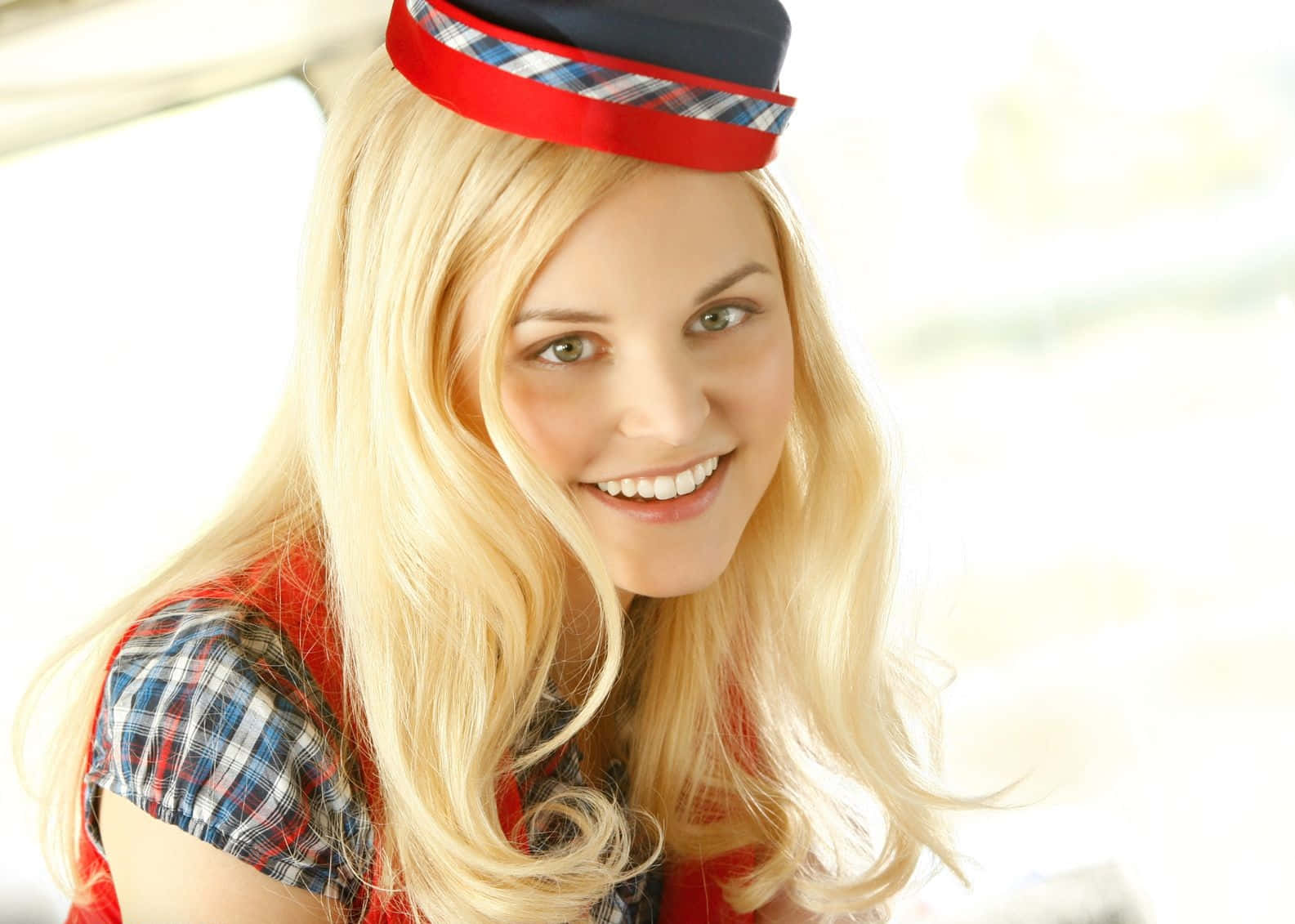 Ginnifer Goodwin, red plaid hat, red plaid outfit, HD Desktop Wallpaper