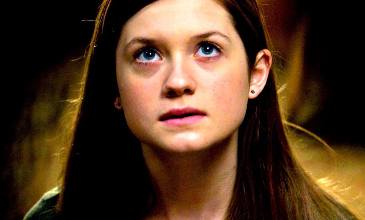 Ginny Weasley, blue eyes, long brown hair, SD Desktop Wallpaper
