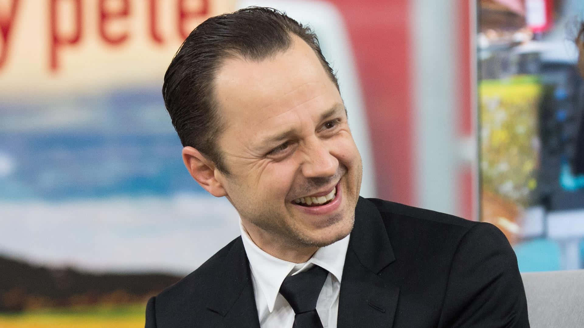 Giovanni Ribisi, black suit, tie, Full HD Desktop Wallpaper