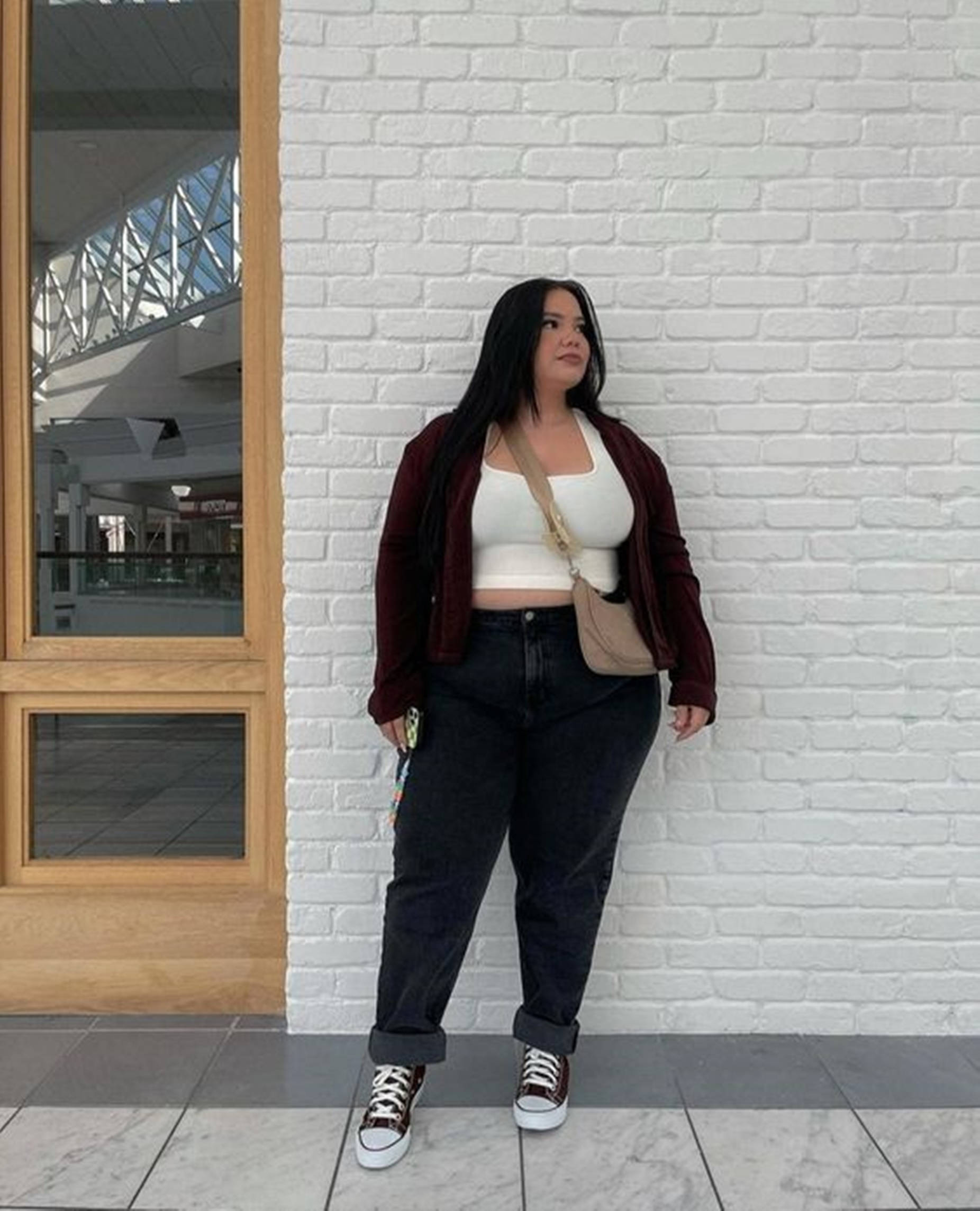 white crop top, maroon cardigan, dark jeans, Full HD Phone Wallpaper