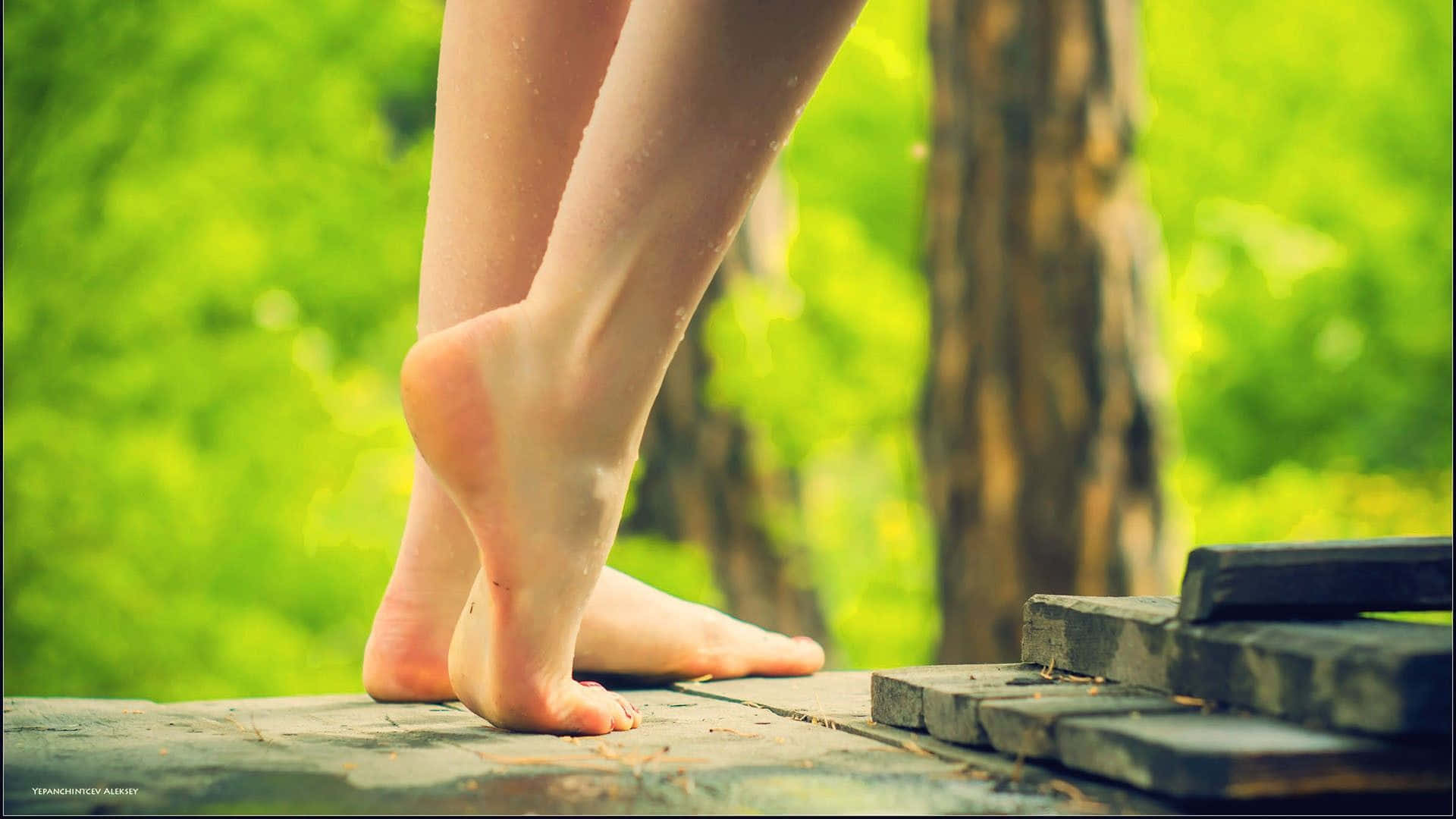 bare feet, water droplets, weathered wooden planks, Full HD Desktop Wallpaper