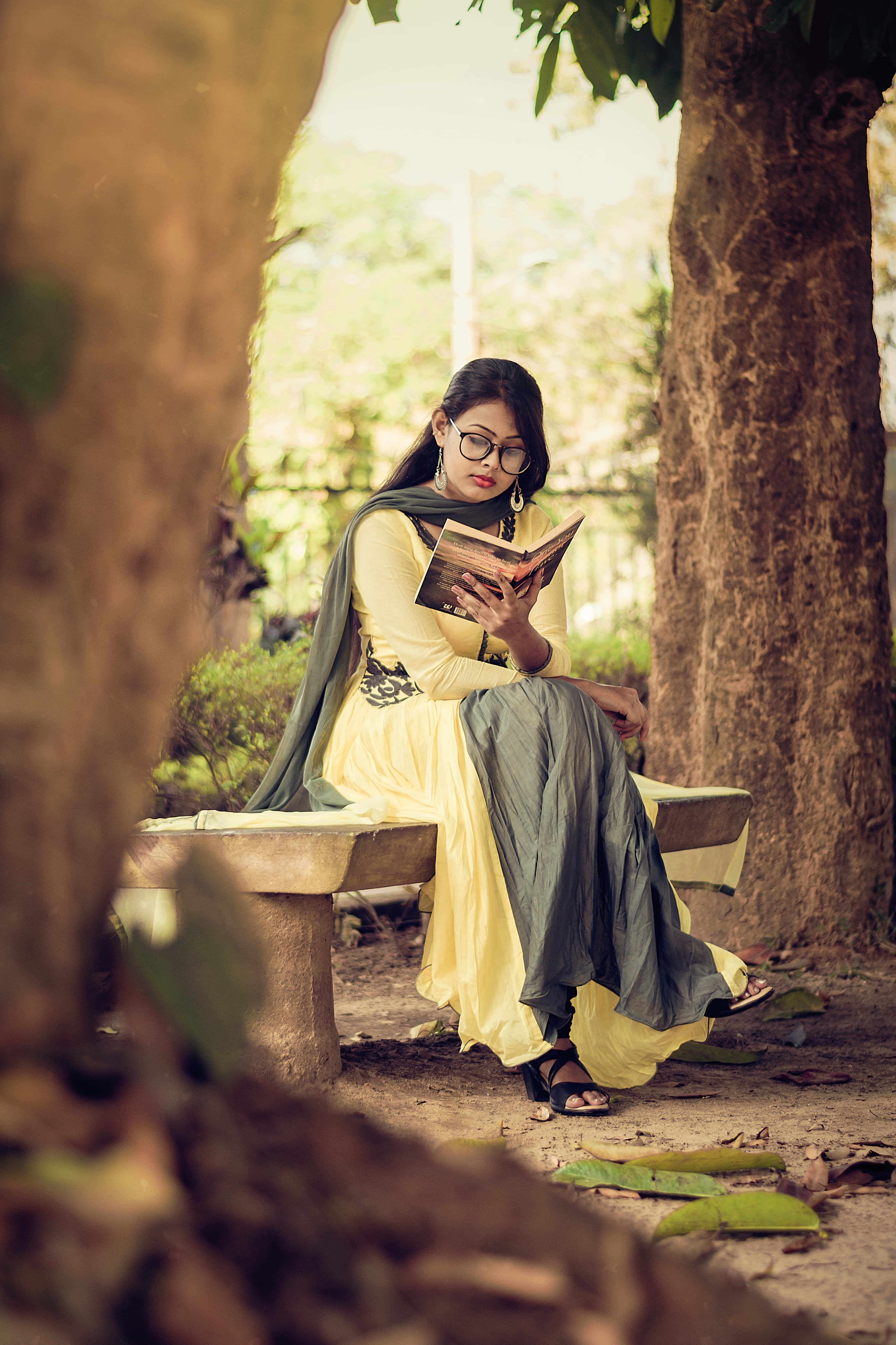 girl posing, yellow dress, glasses, 5K Phone Wallpaper