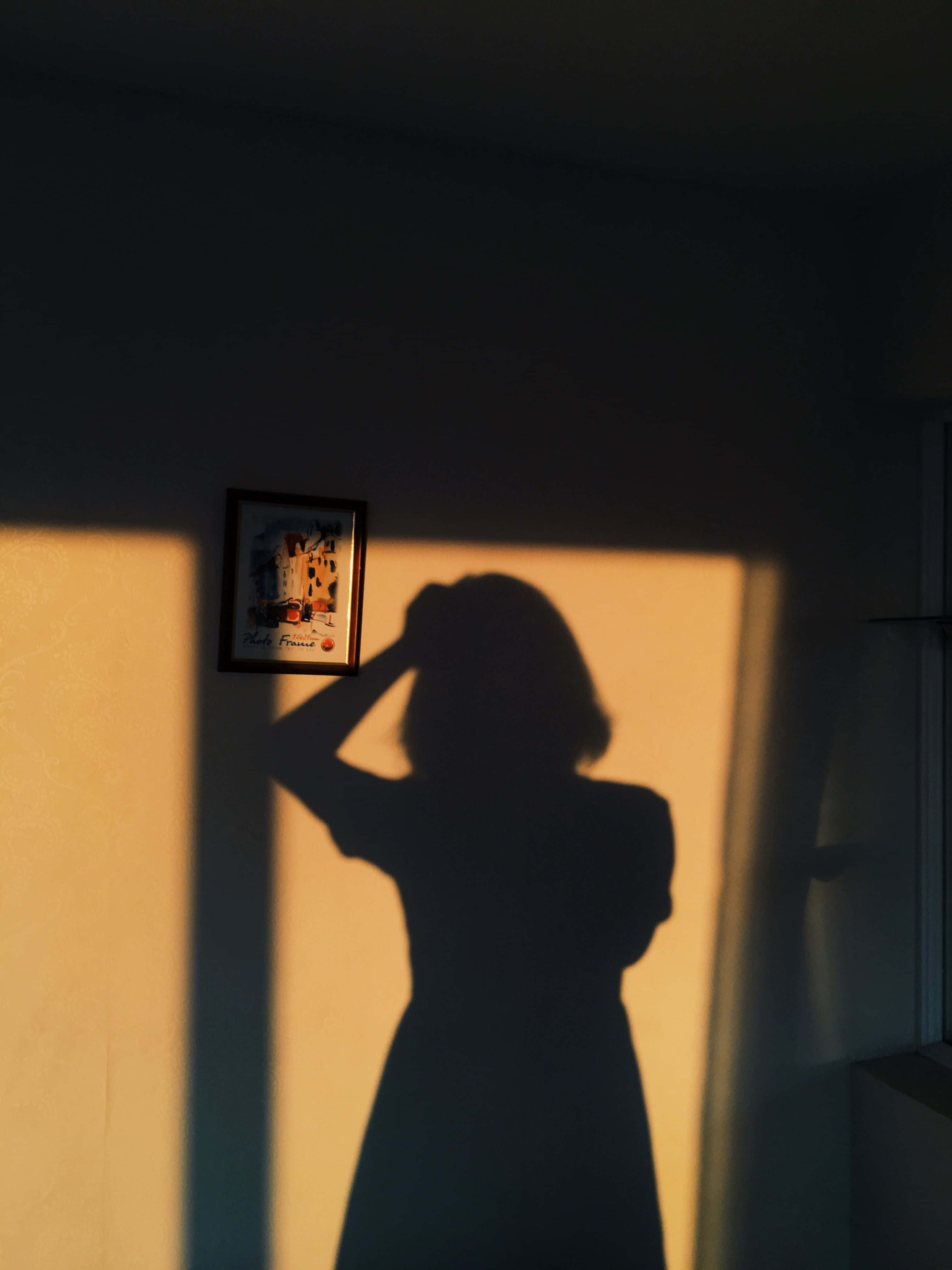 Girl Aesthetic Shadow PFP, silhouette, sunbeam, 4K Phone Wallpaper