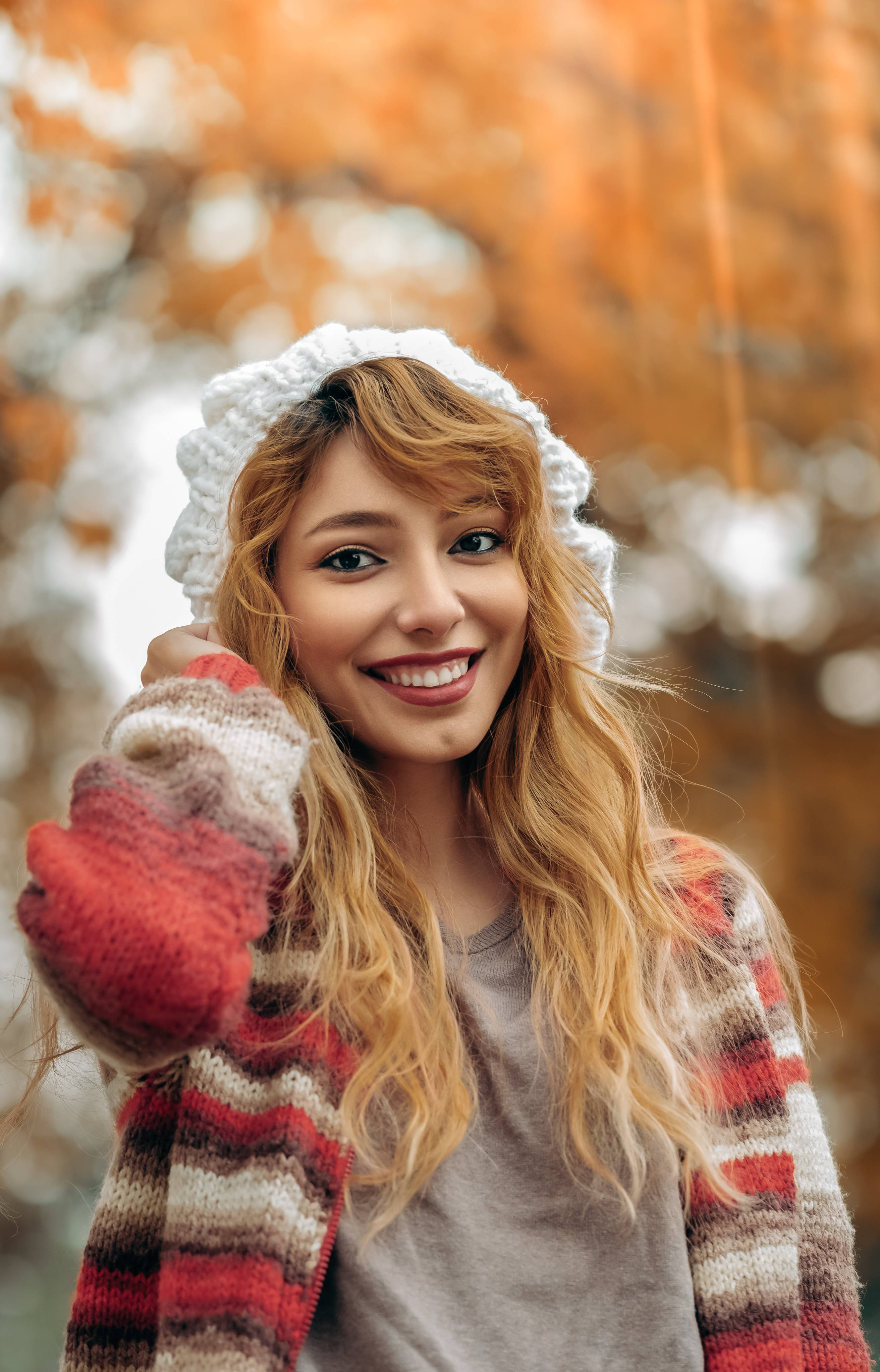 fall girl portrait, autumnal background, long blonde hair, 4K Phone Wallpaper