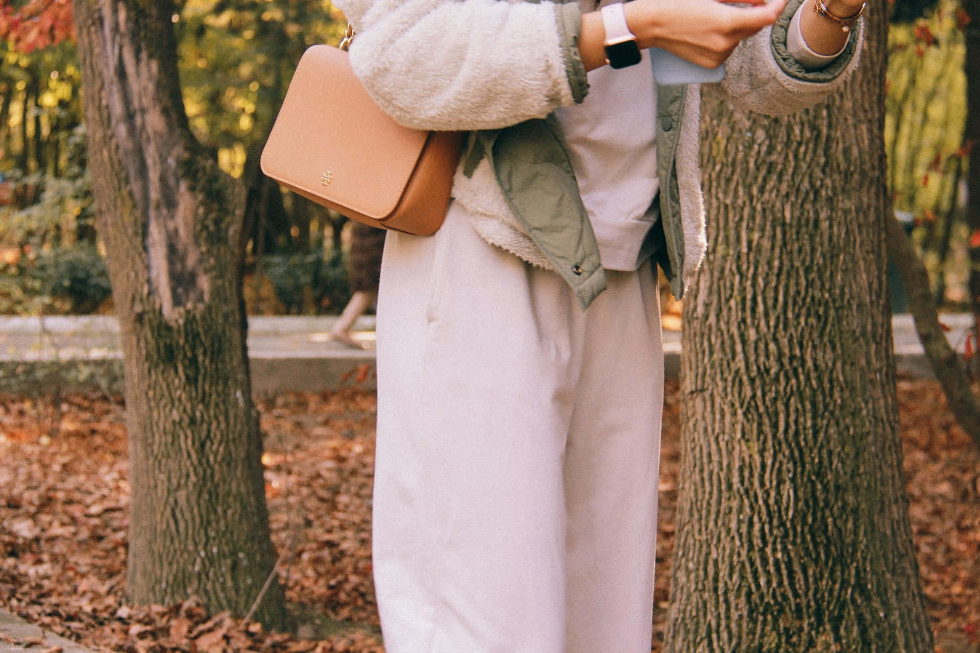 autumn beige aesthetic outfit, beige jacket, white pants, Full HD Desktop Wallpaper
