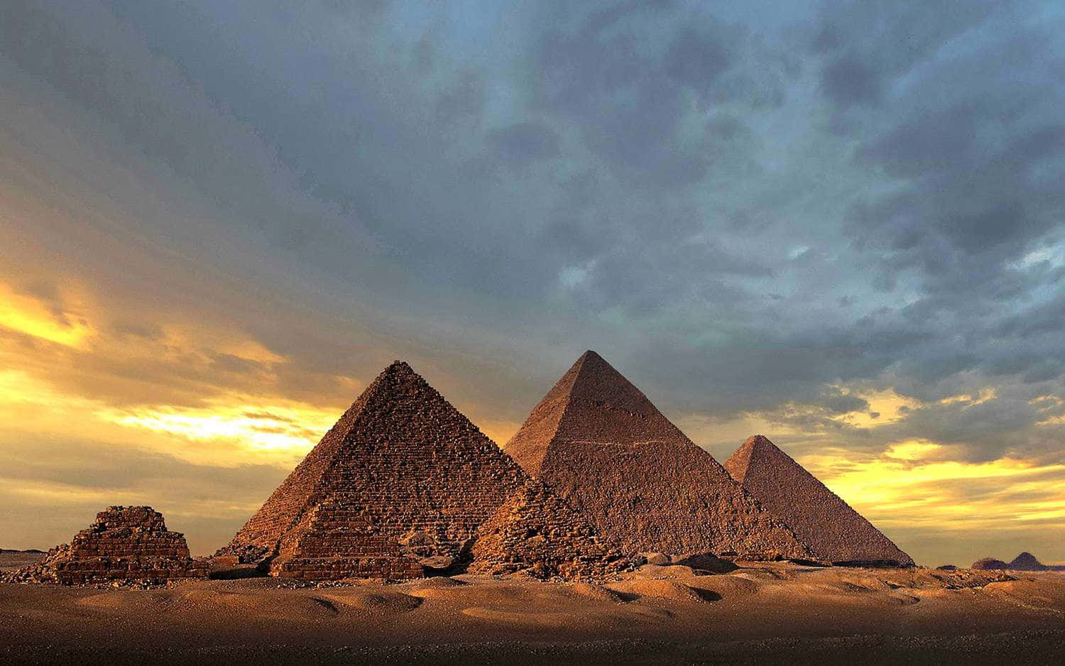 The Pyramids Of Giza, golden desert sands, twilight sky, HD Desktop Wallpaper