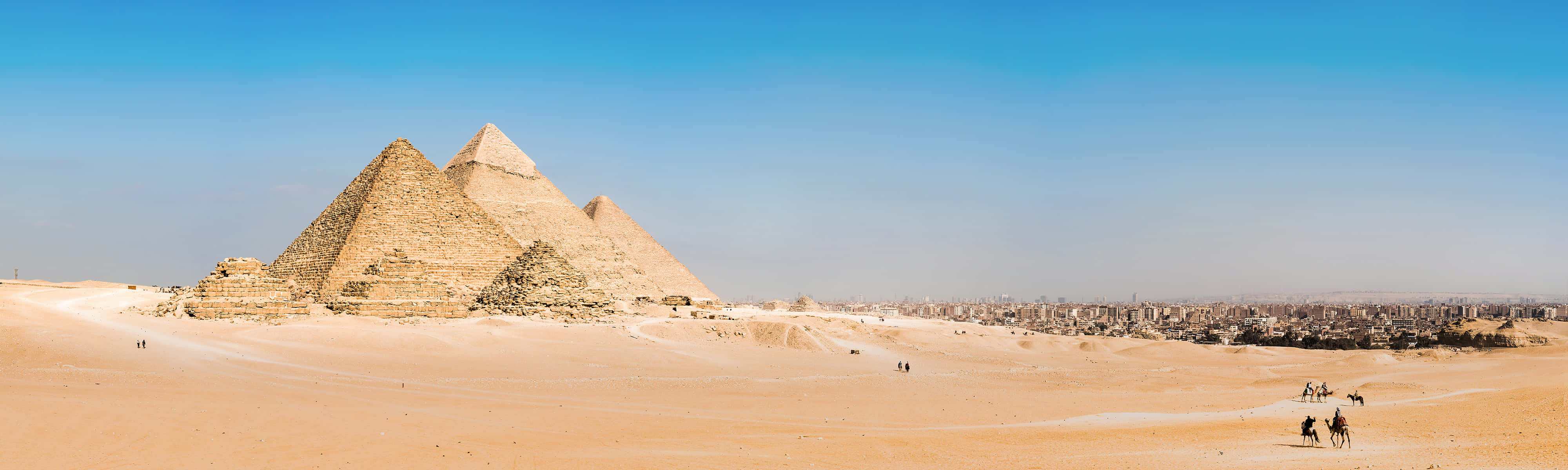 The Pyramids Of Giza, camel riders, golden desert sands, 4K Desktop Wallpaper