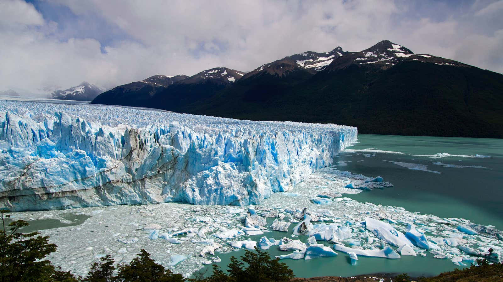 majestic glacier landscape, blue glacier, turquoise water, HD Desktop Wallpaper