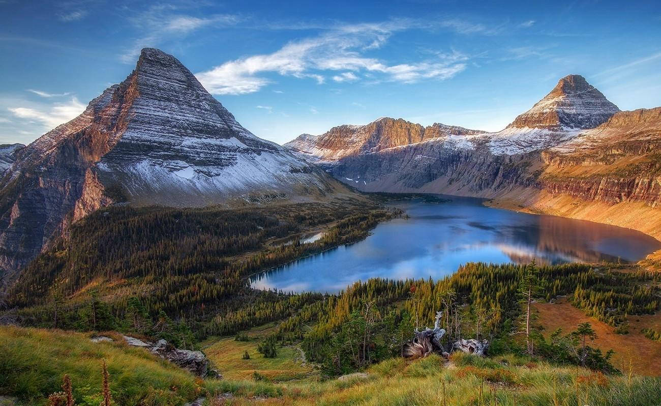 Glacier National Park, mountain lake, snow-capped peaks, HD Desktop Wallpaper