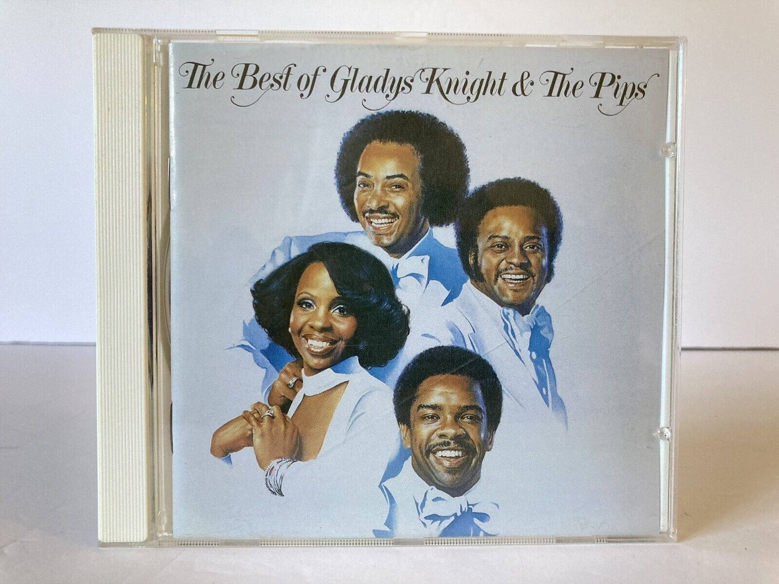 Gladys Knight And The Pips, light blue suits, soft gray background, HD Desktop Wallpaper
