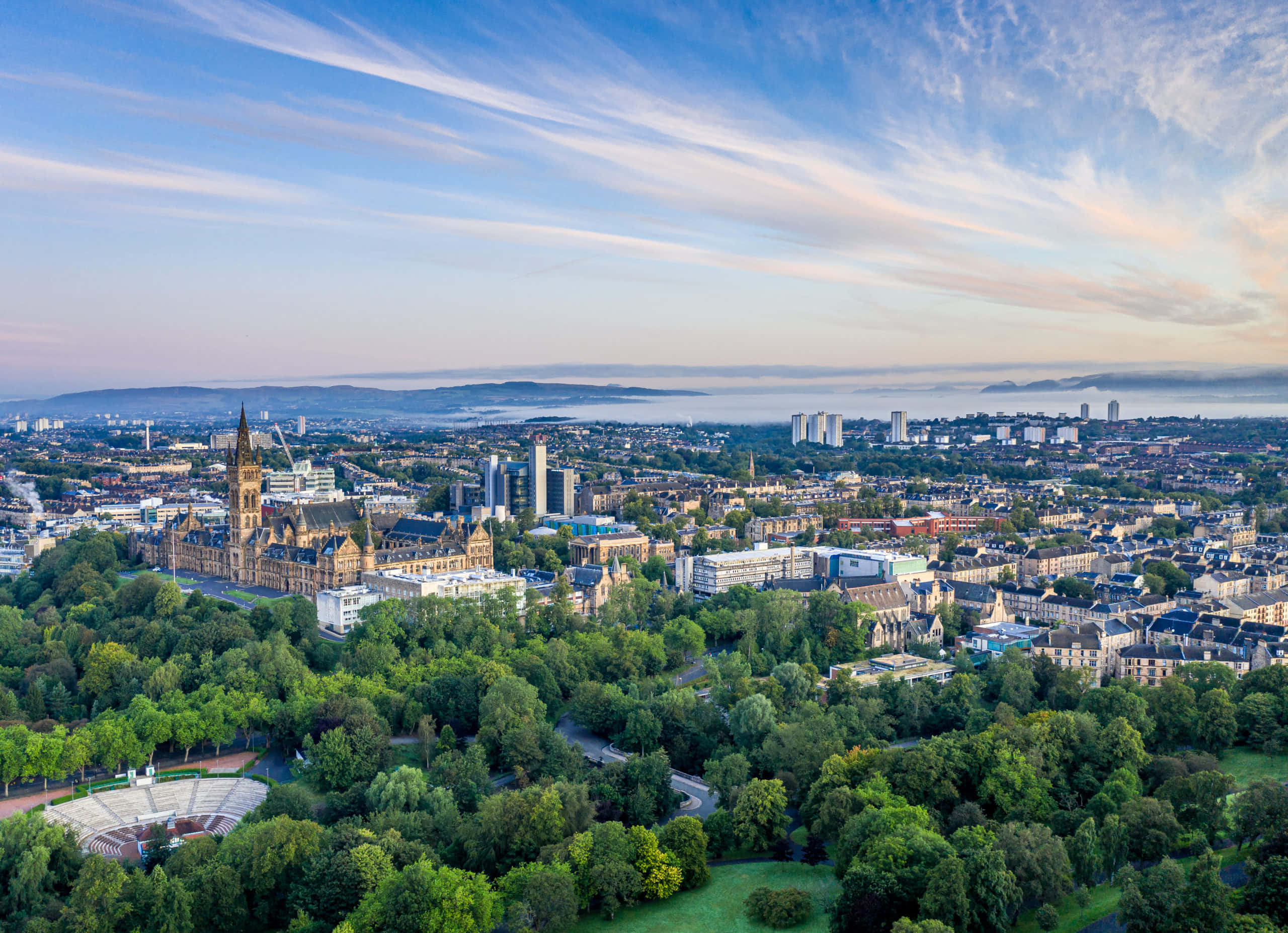 Glasgow, aerial view, dawn, 2K Desktop Wallpaper