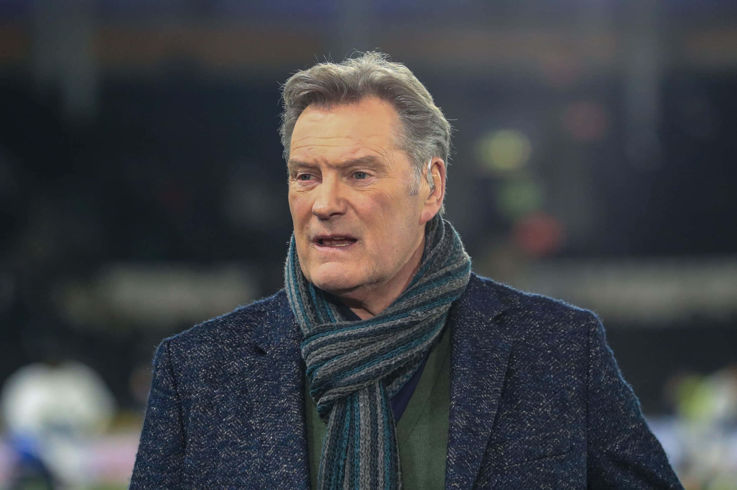Glenn Hoddle, blue textured coat, striped scarf, Full HD Desktop Wallpaper