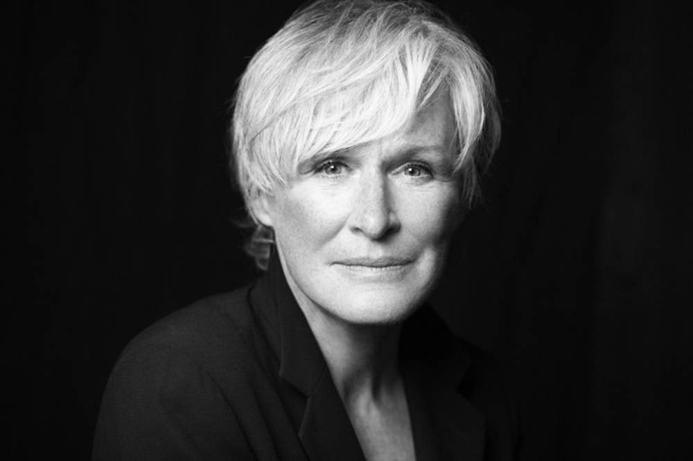 Glenn Close, black and white, short silver hair, SD Desktop Wallpaper
