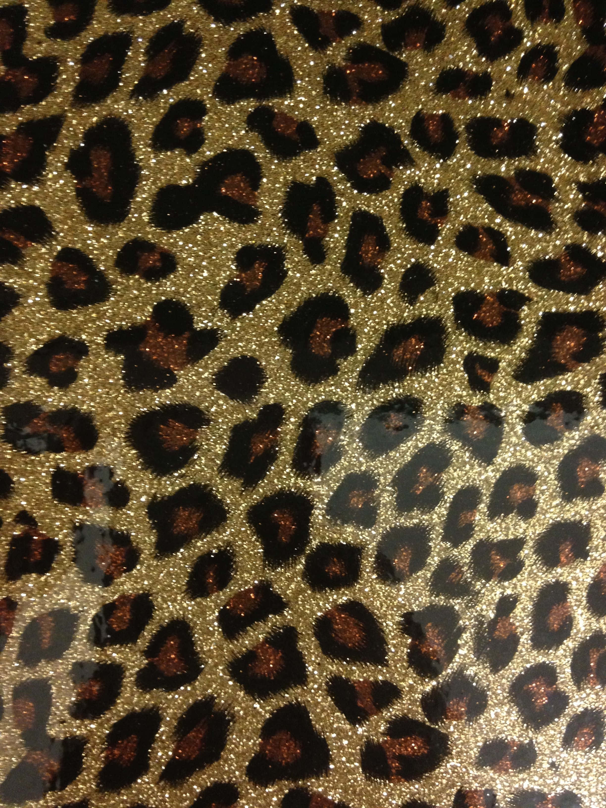 glitter leopard, shimmering gold glitter, bold black and brown spots, 2K Phone Wallpaper