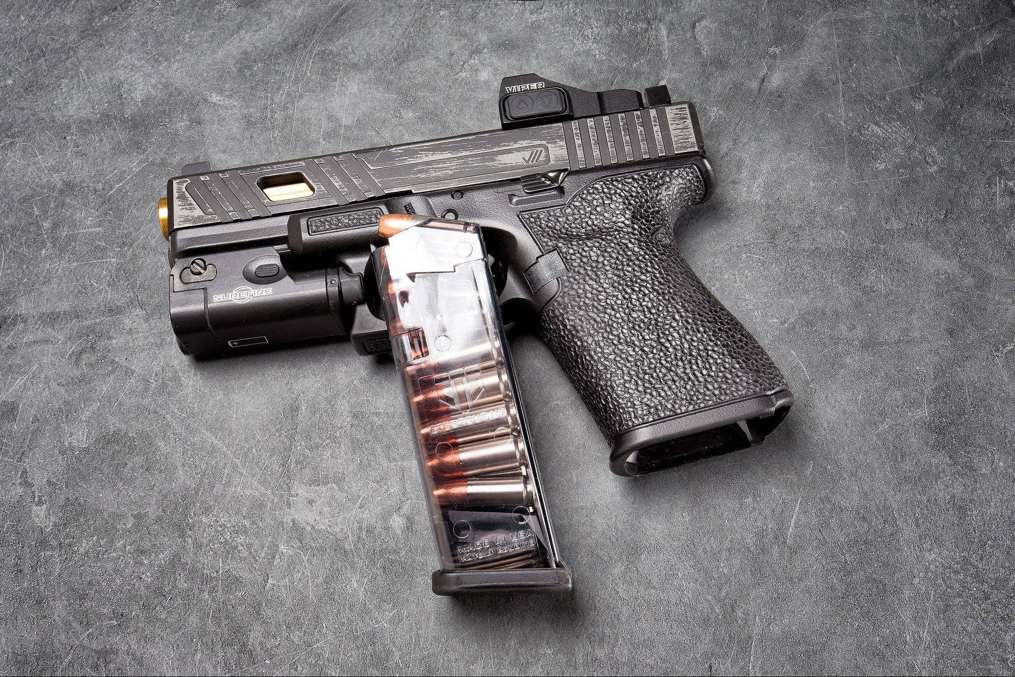 Glock, clear magazine clip, black semi-automatic pistol, Full HD Desktop Wallpaper