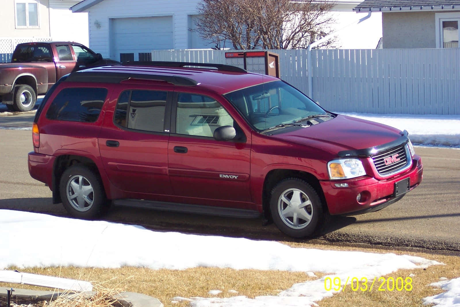 GMC Envoy, glossy red, snowy residential street, HD Desktop Wallpaper