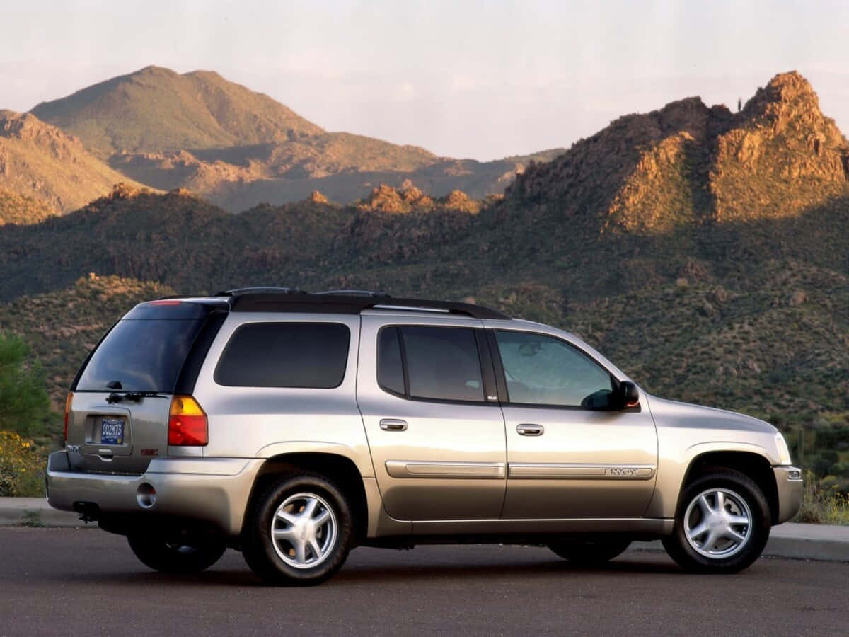 GMC Envoy, silver, roadside, SD Desktop Wallpaper