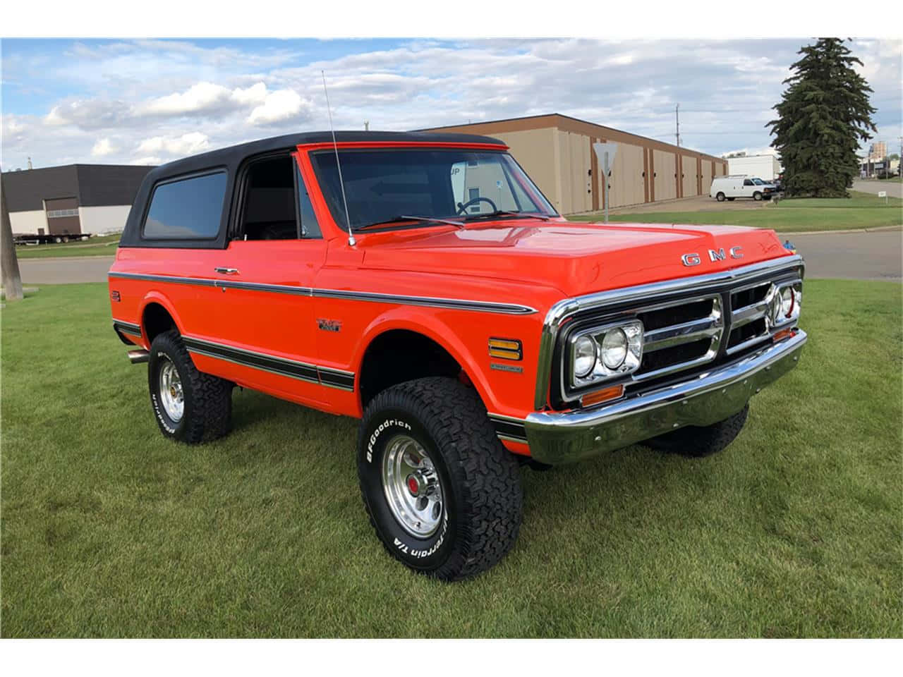GMC Jimmy, vibrant orange, chrome accents, HD Desktop Wallpaper