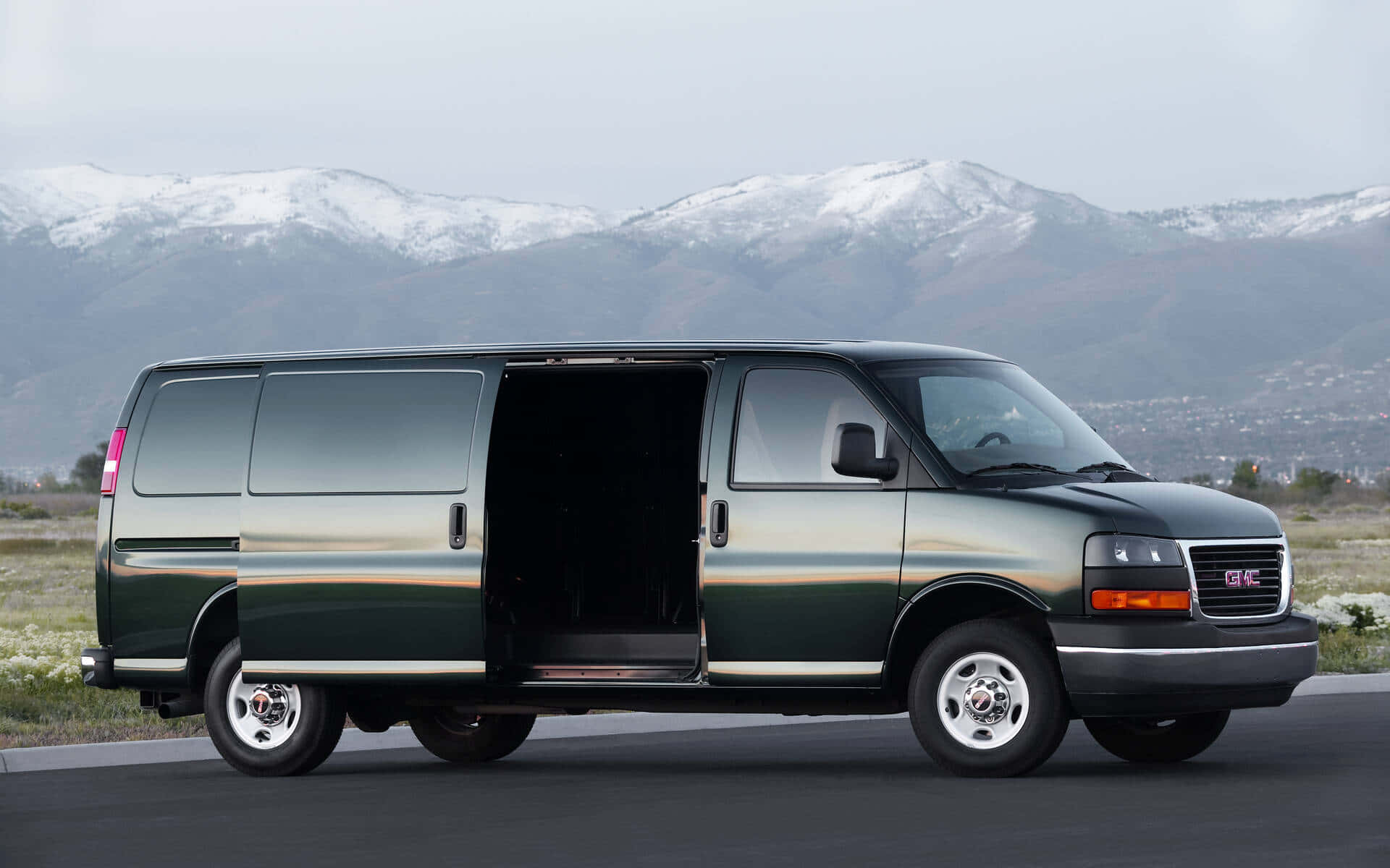 GMC Savana, dark green, side door open, Full HD Desktop Wallpaper