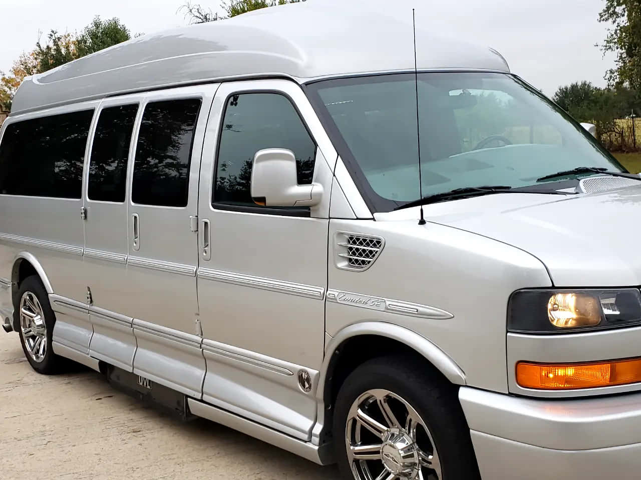 GMC Savana, silver, chrome accents, HD Desktop Wallpaper