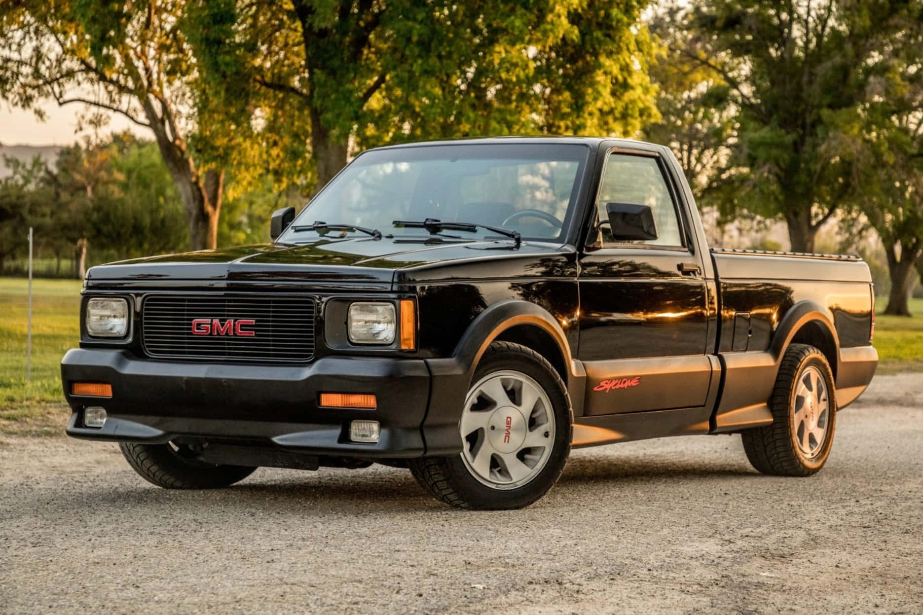 GMC Syclone, glossy black, gravel, HD Desktop Wallpaper