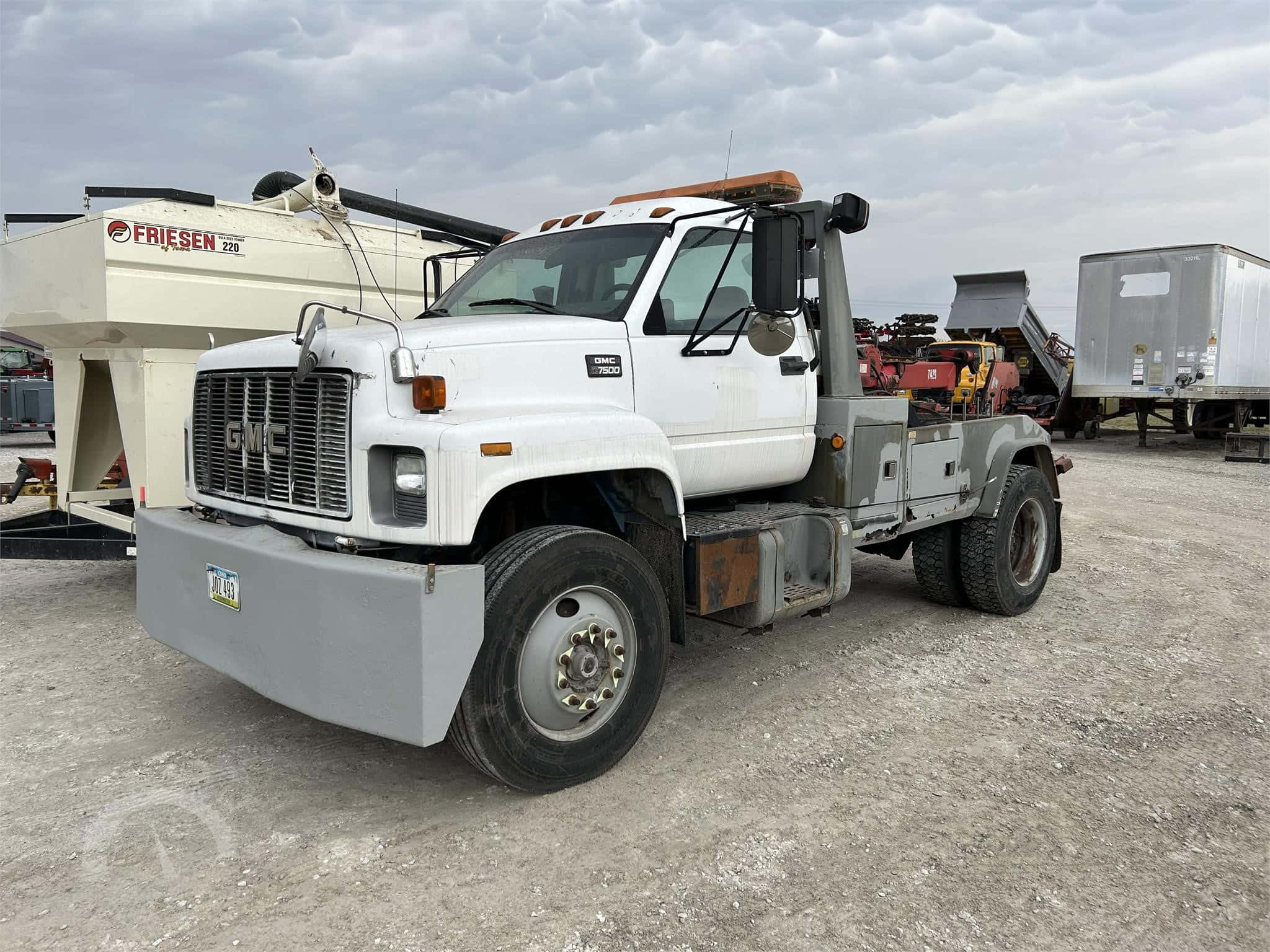 GMC Topkick, white, heavy-duty tow truck, Full HD Desktop Wallpaper